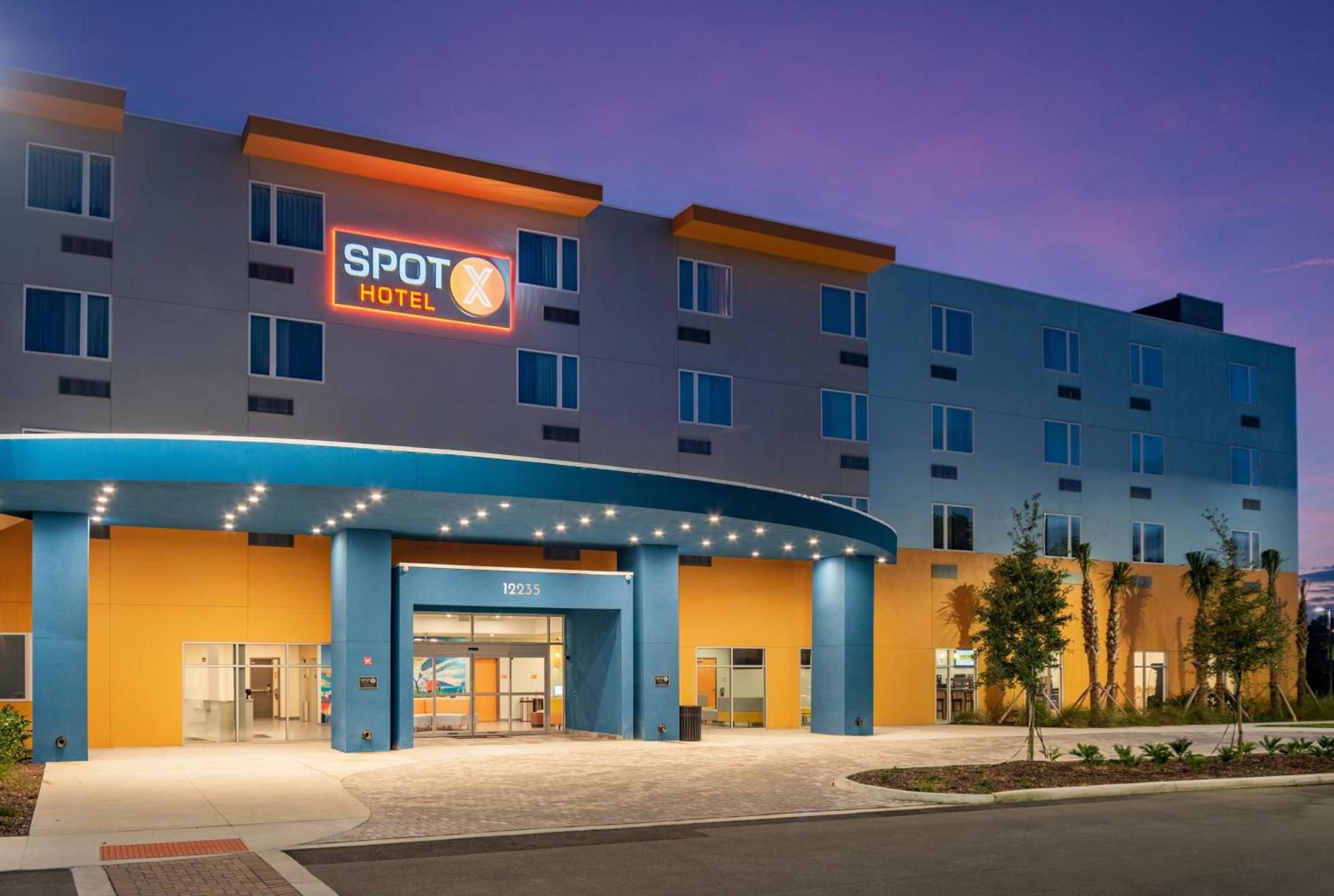 SPOT X Hotel Orlando Intl Dr by The Red Collection photo 56