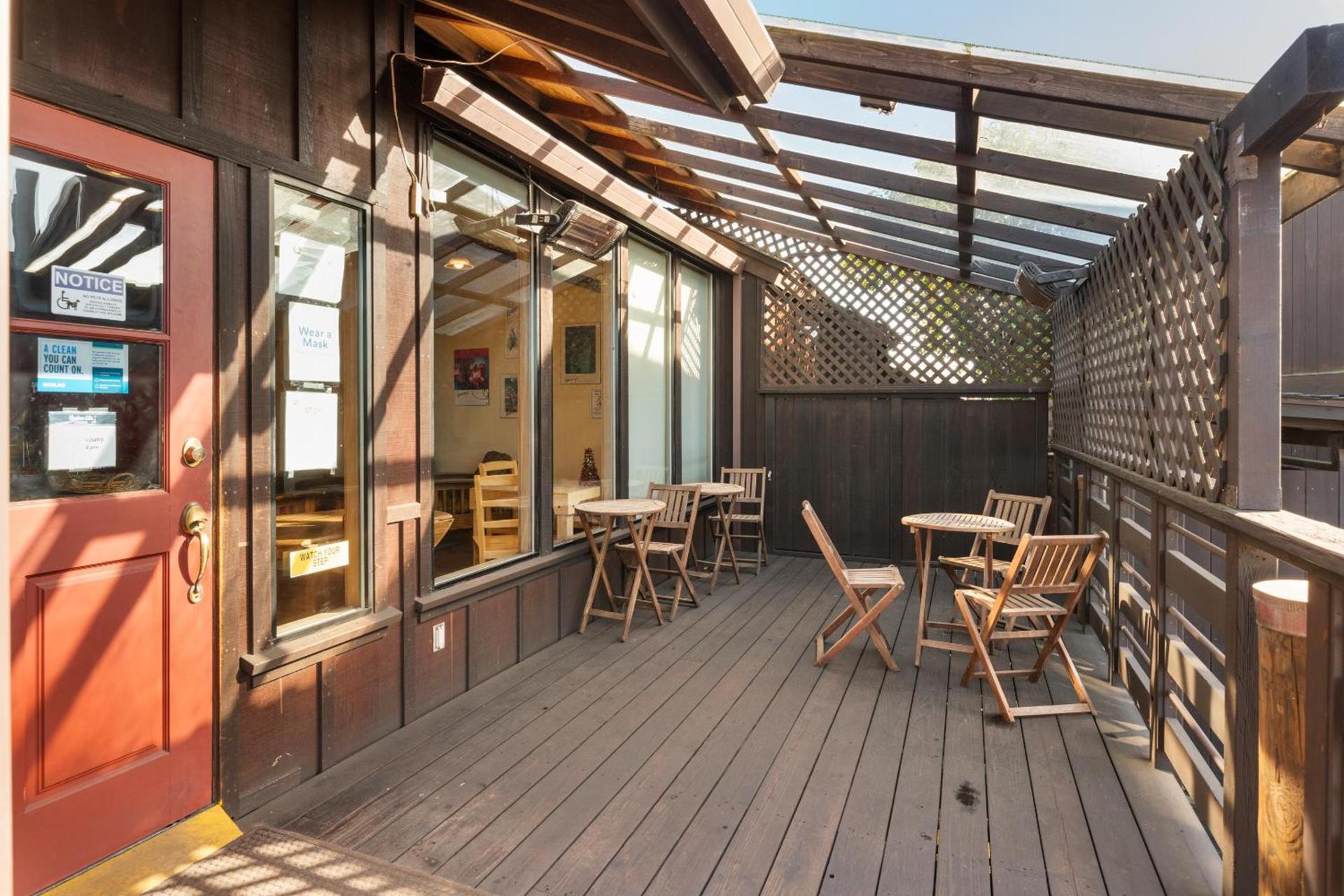 Harbor Lite Lodge photo 10