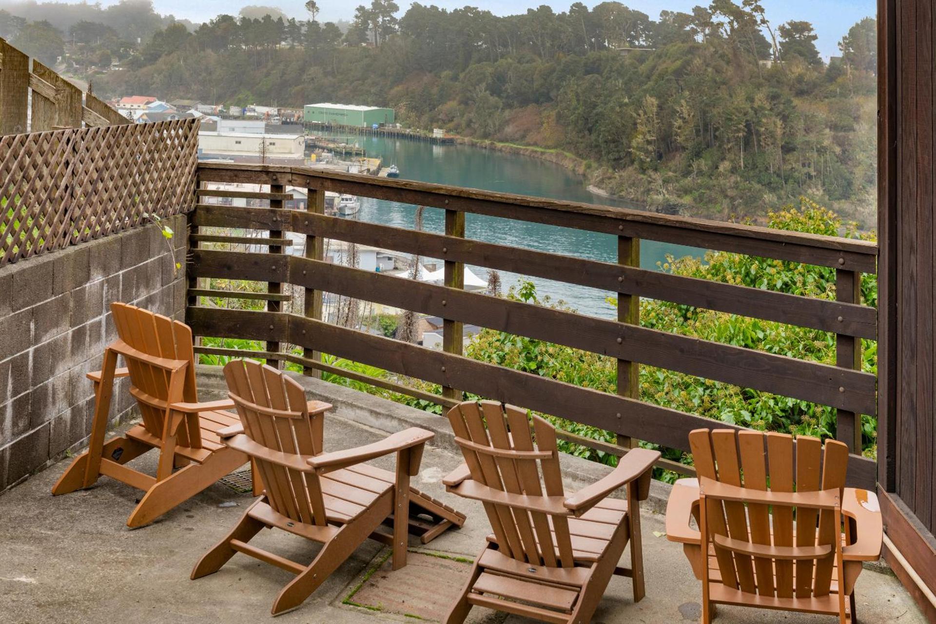 Harbor Lite Lodge photo 23