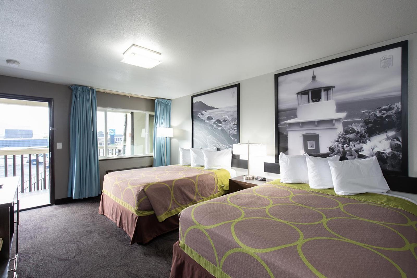 Super 8 by Wyndham Eureka photo 20