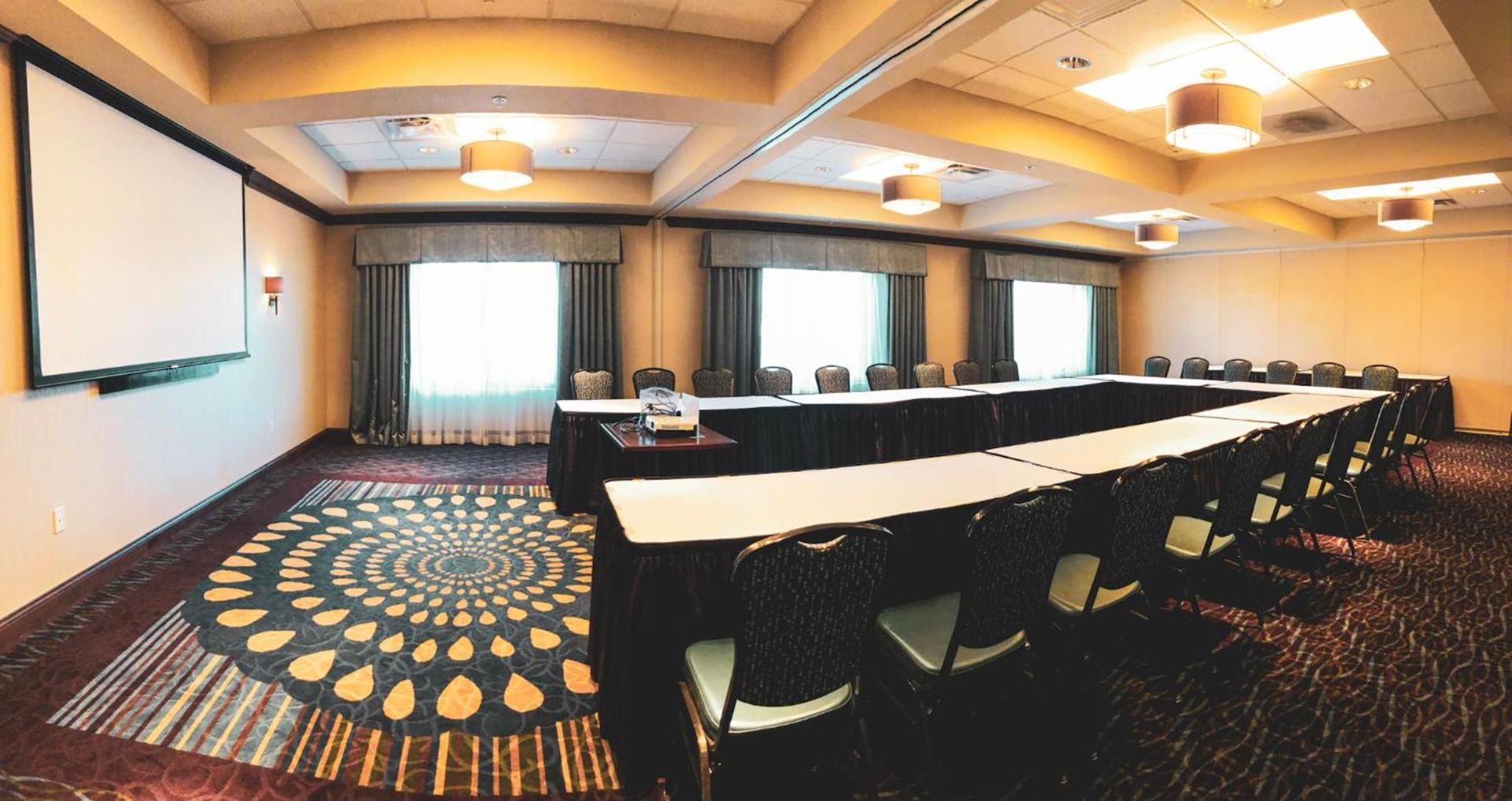 Glacier Peaks Hotel photo 37