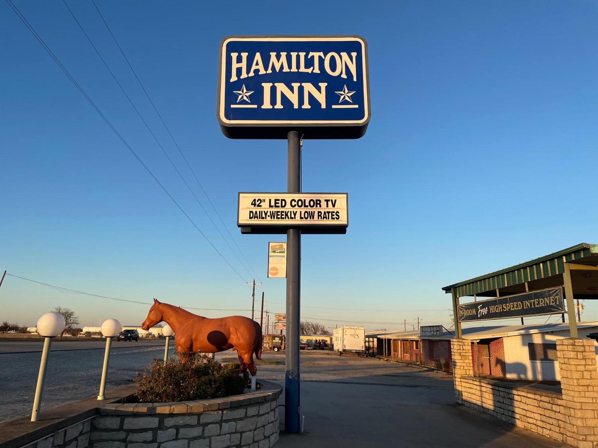 Hamilton Inn photo 2