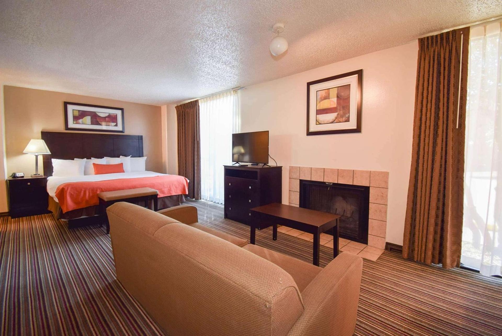 Hawthorn Extended Stay by Wyndham Richardson photo 19