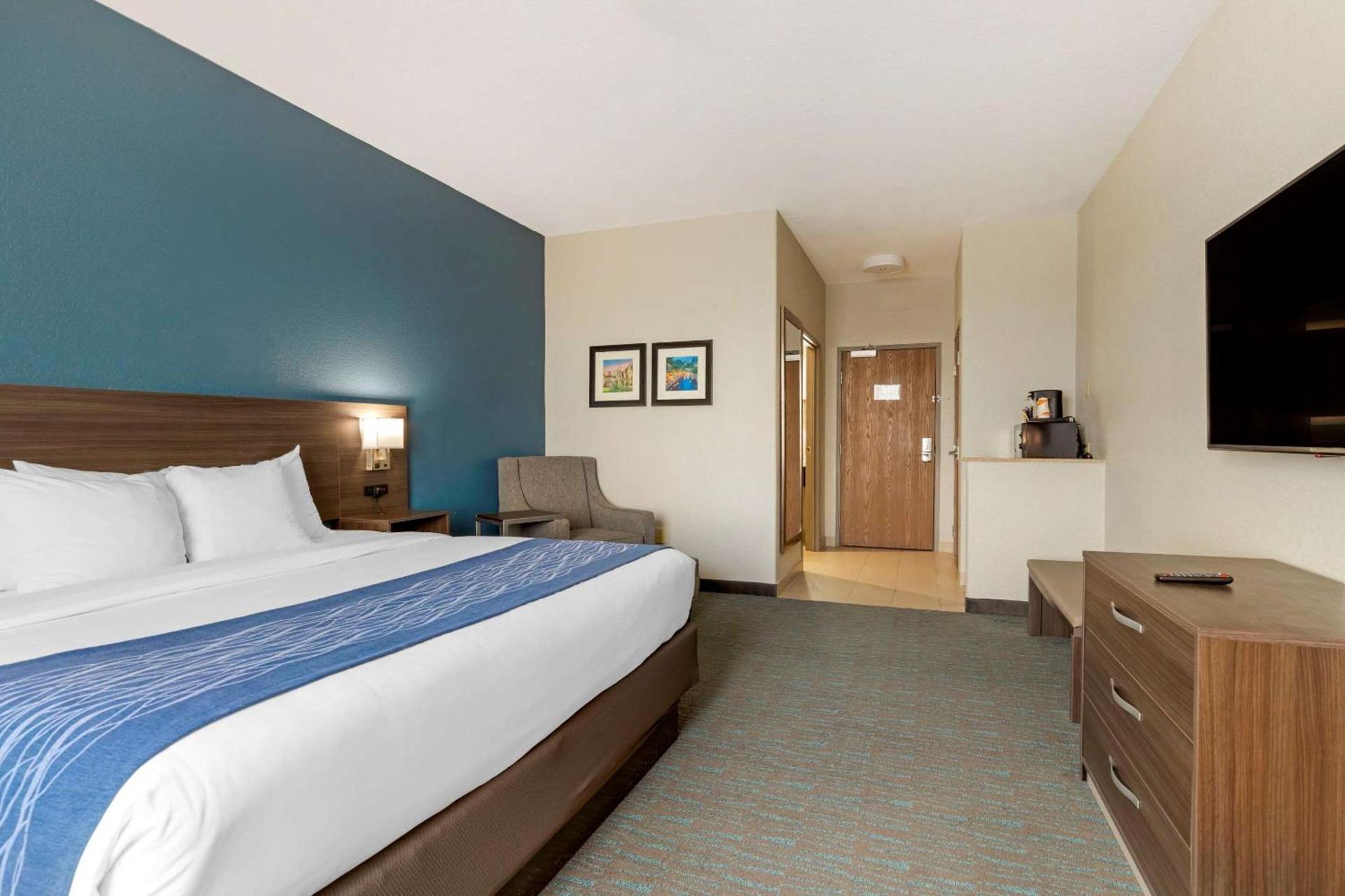 Spark by Hilton Selma photo 9
