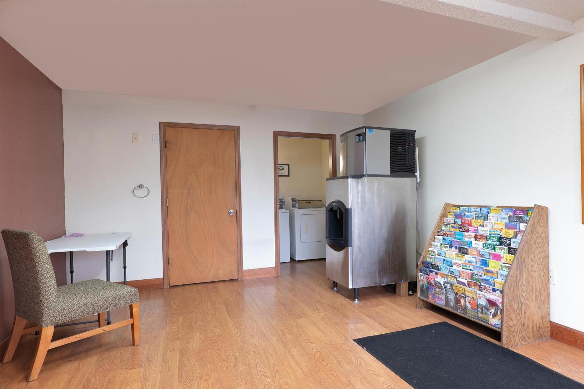 Travelodge by Wyndham Chehalis photo 17