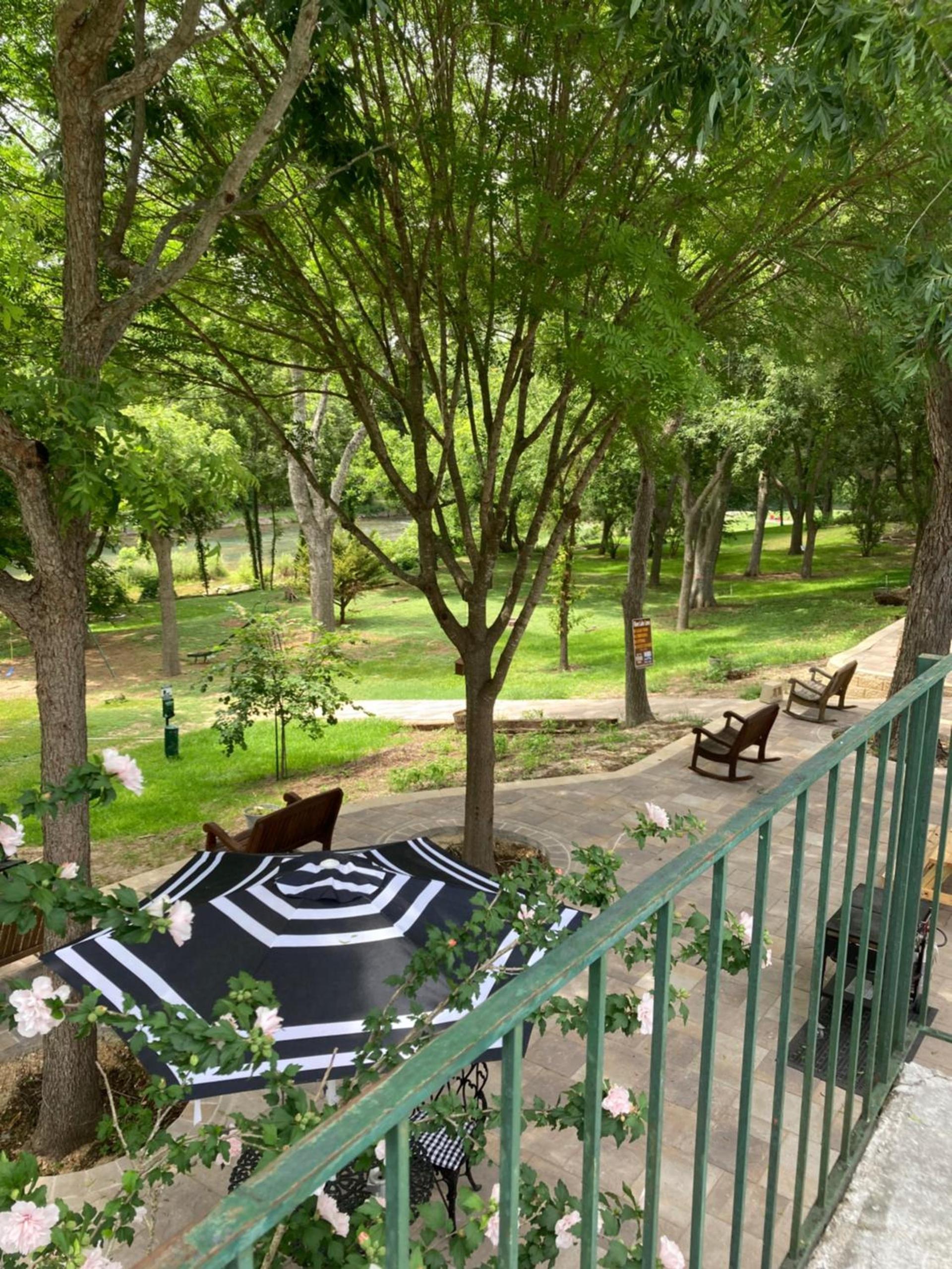 Horseshoe Riverside Lodge photo 19