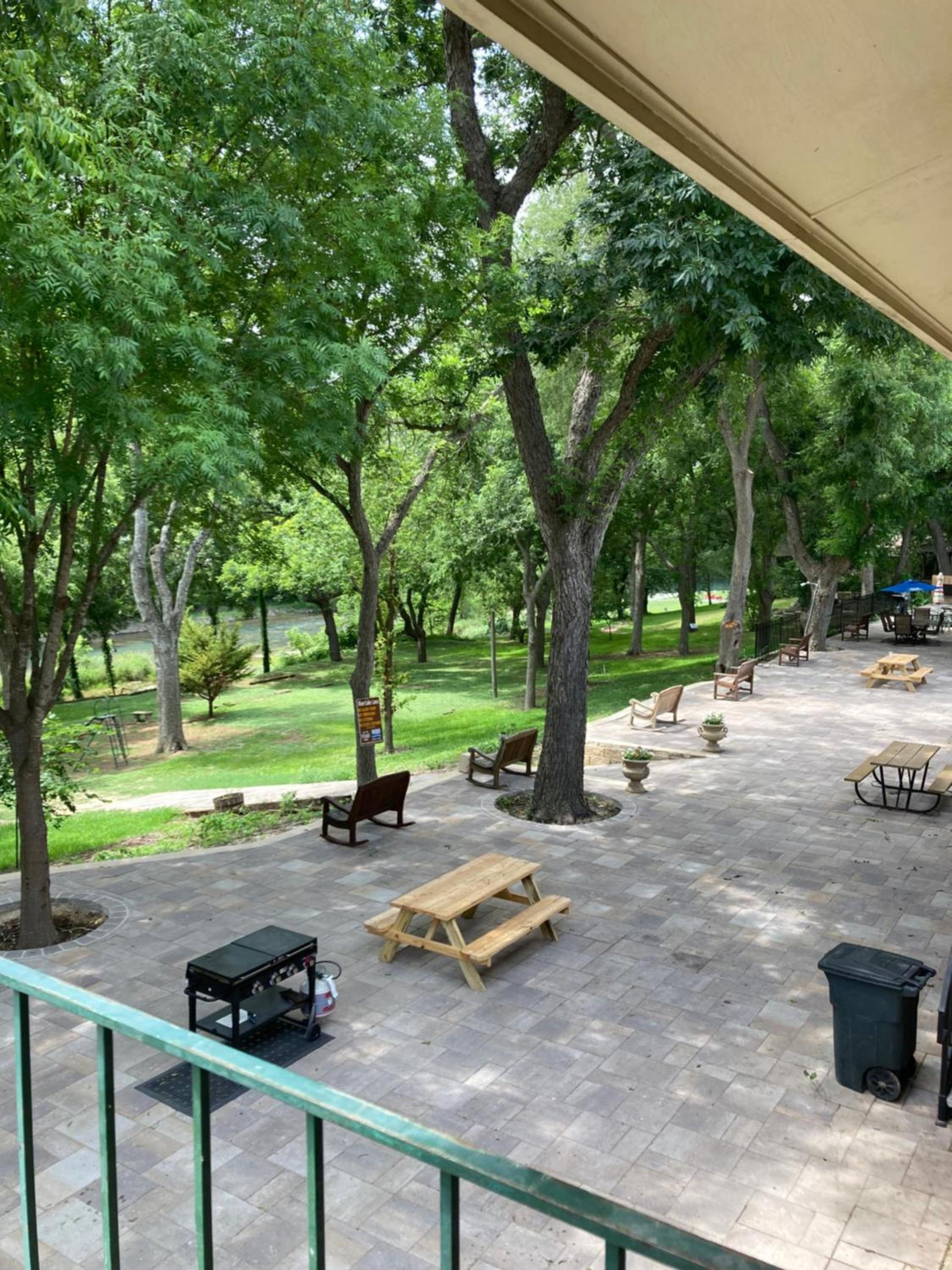 Horseshoe Riverside Lodge photo 18