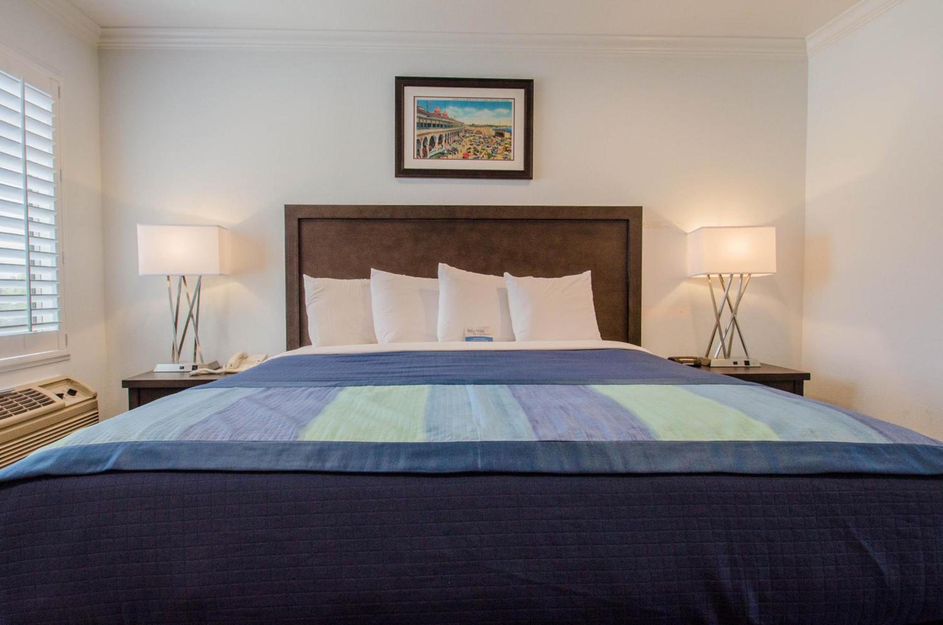 Continental Inn photo 15
