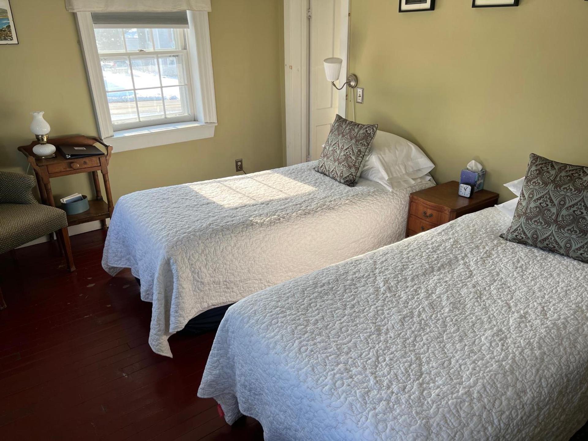 Shoreham Inn Bed & Breakfast photo 3