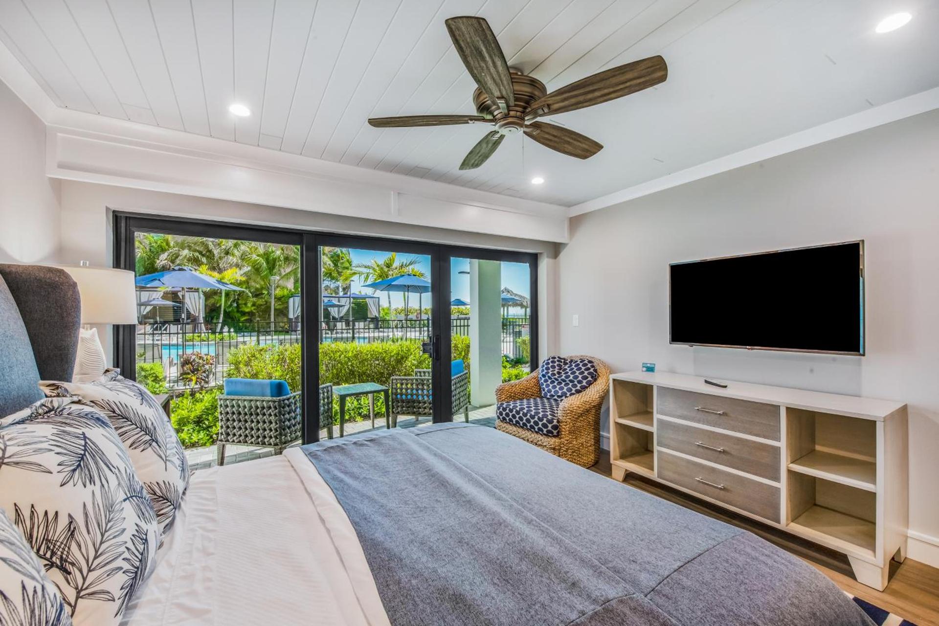 Anna Maria Beach Resort photo 100