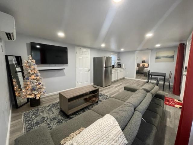 Veda Inn & Cottages photo 15