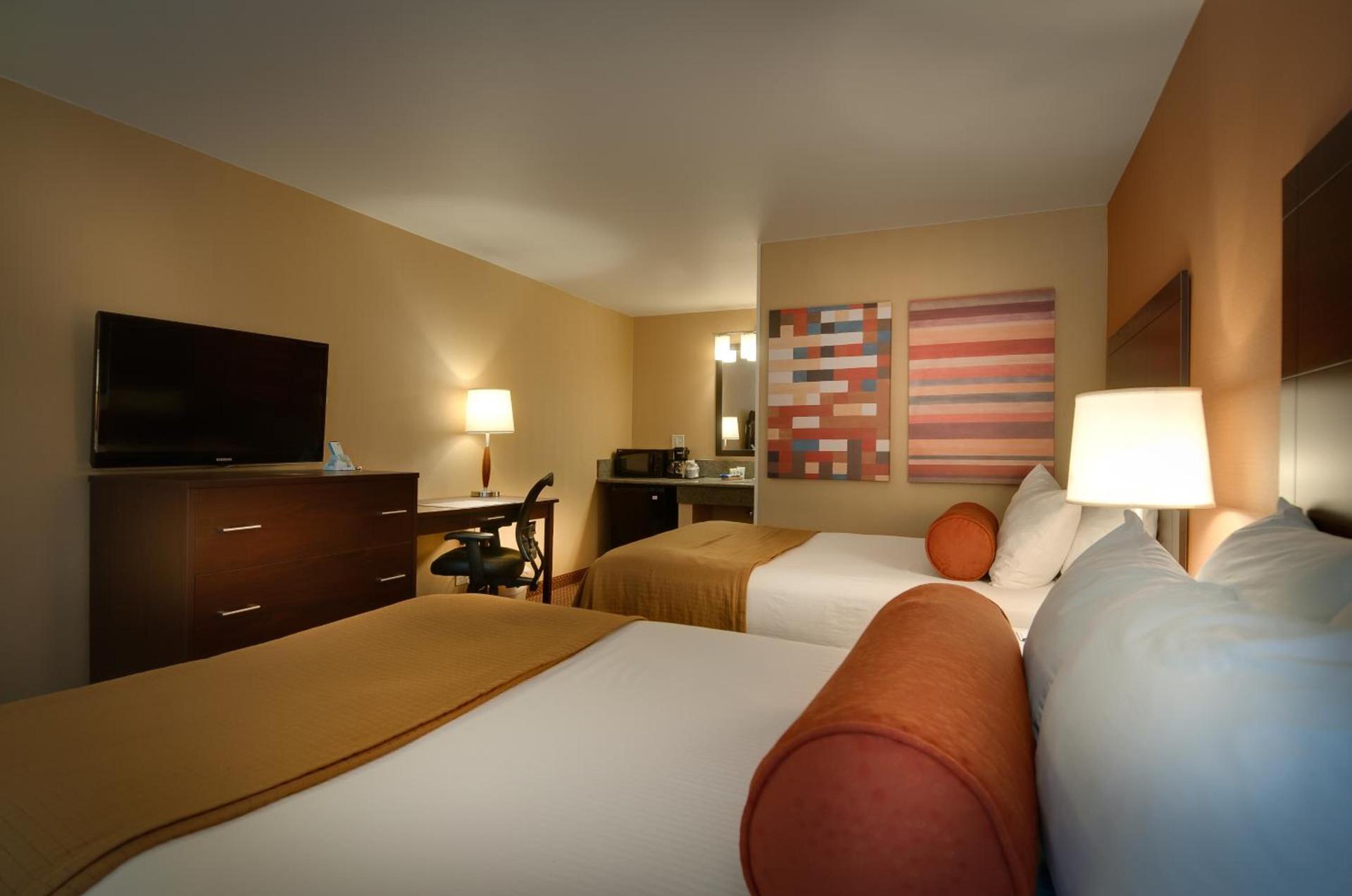 Best Western Plus Rancho Cordova Inn photo 50