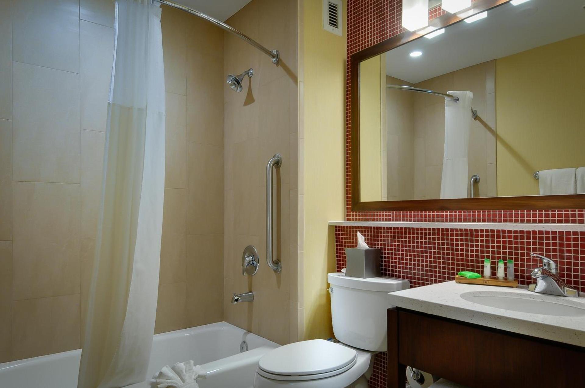 Best Western Plus Rancho Cordova Inn photo 57