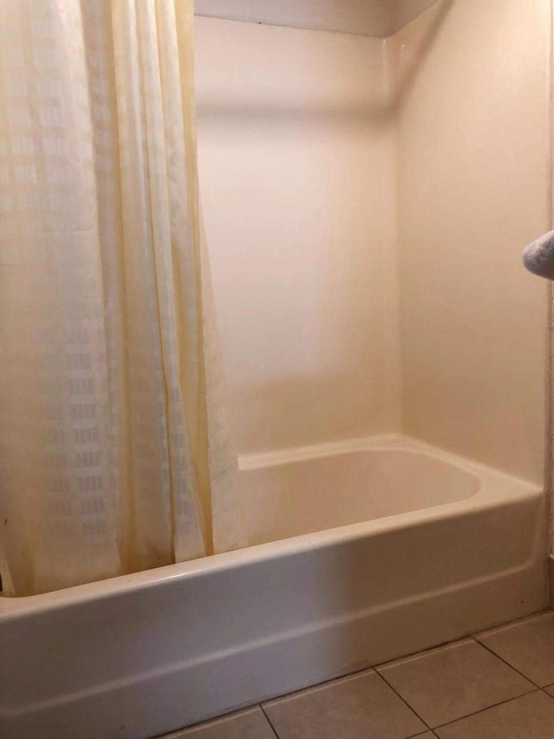 Royal Inn and Suites photo 24