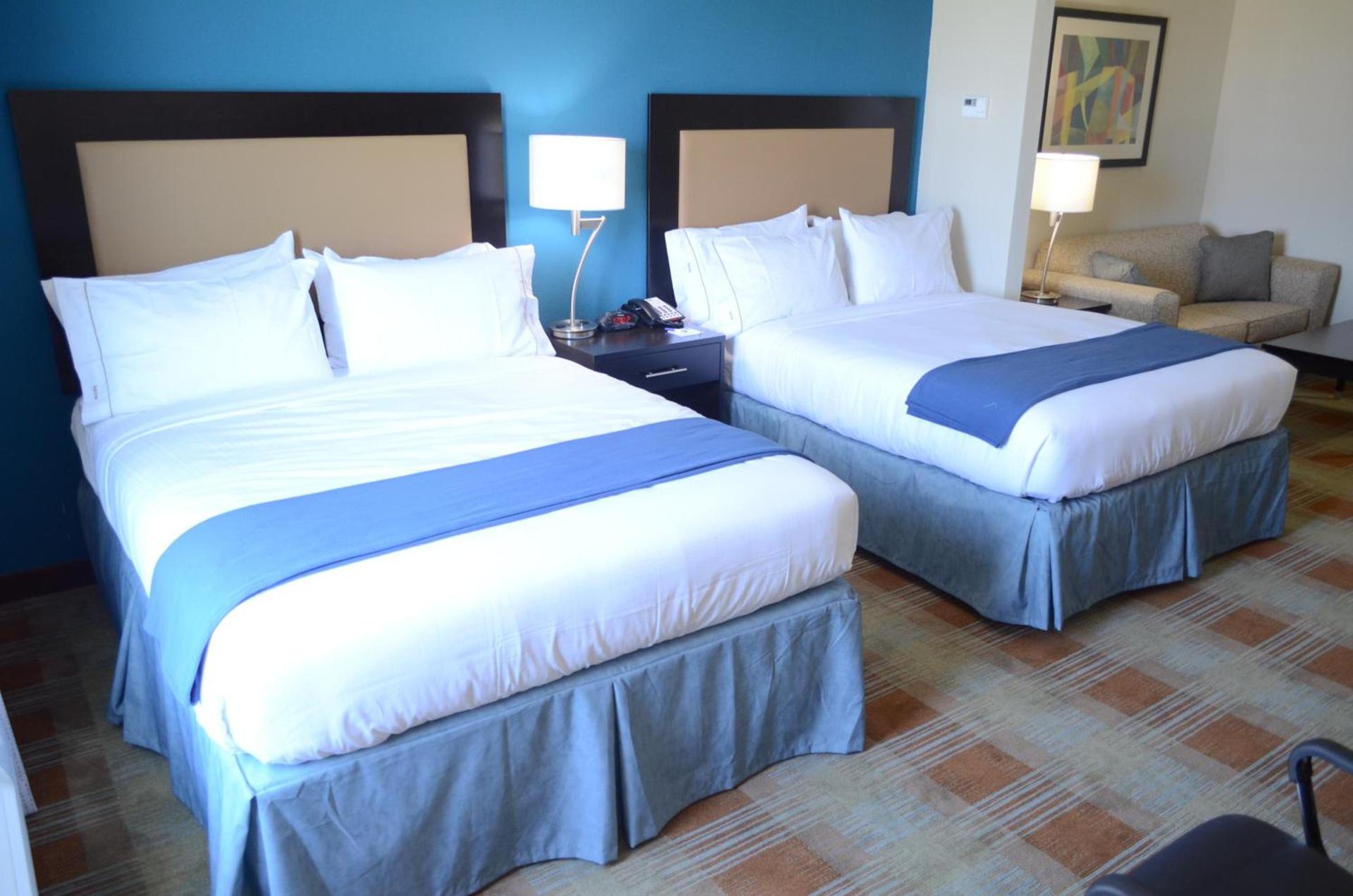 Holiday Inn Express & Suites Houston Northwest-Brookhollow by IHG photo 7