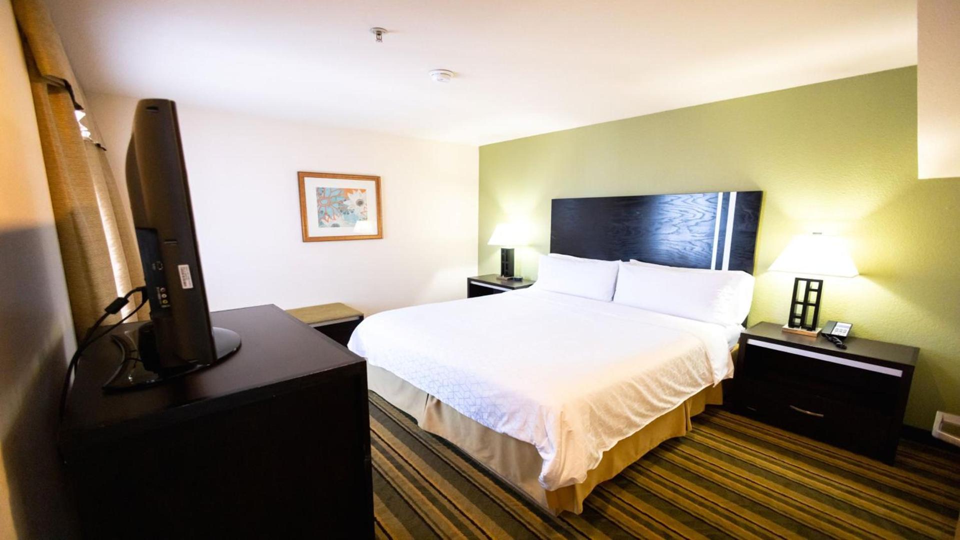 Holiday Inn Express Berkeley by IHG photo 59