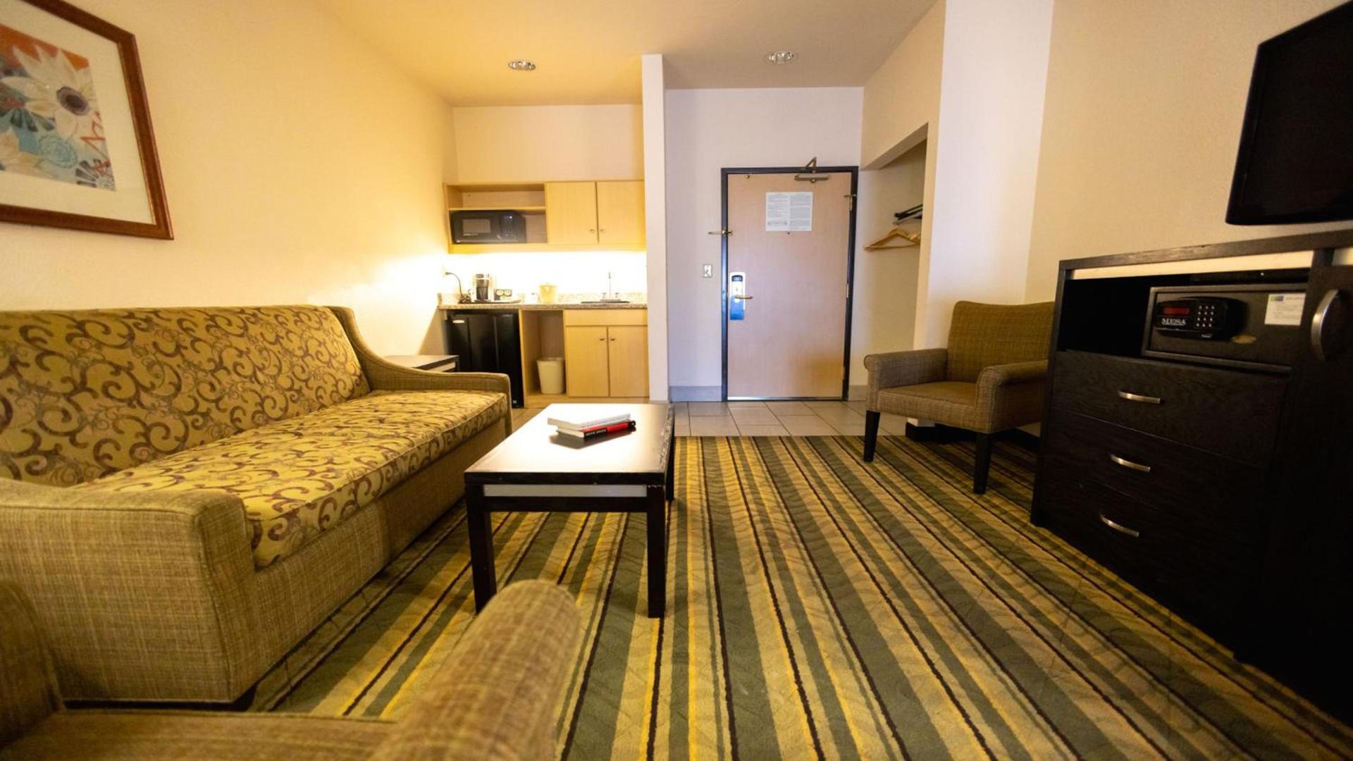Holiday Inn Express Berkeley by IHG photo 63