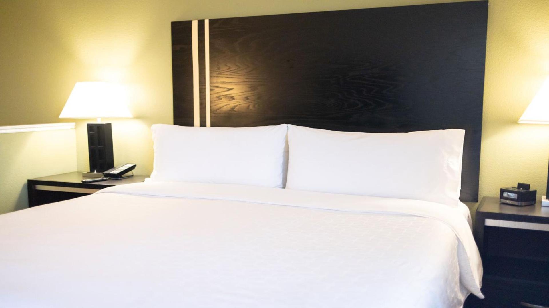Holiday Inn Express Berkeley by IHG photo 12