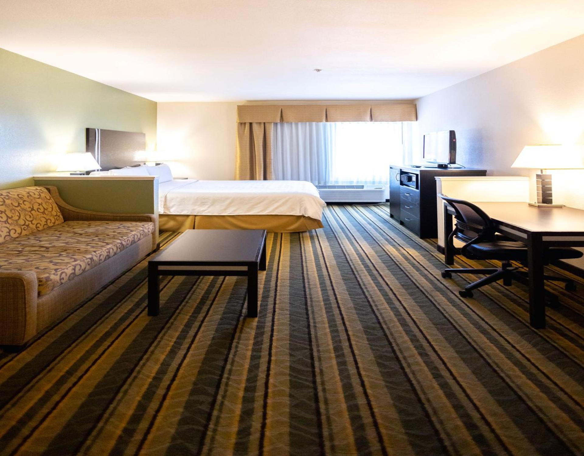 Holiday Inn Express Berkeley by IHG photo 68