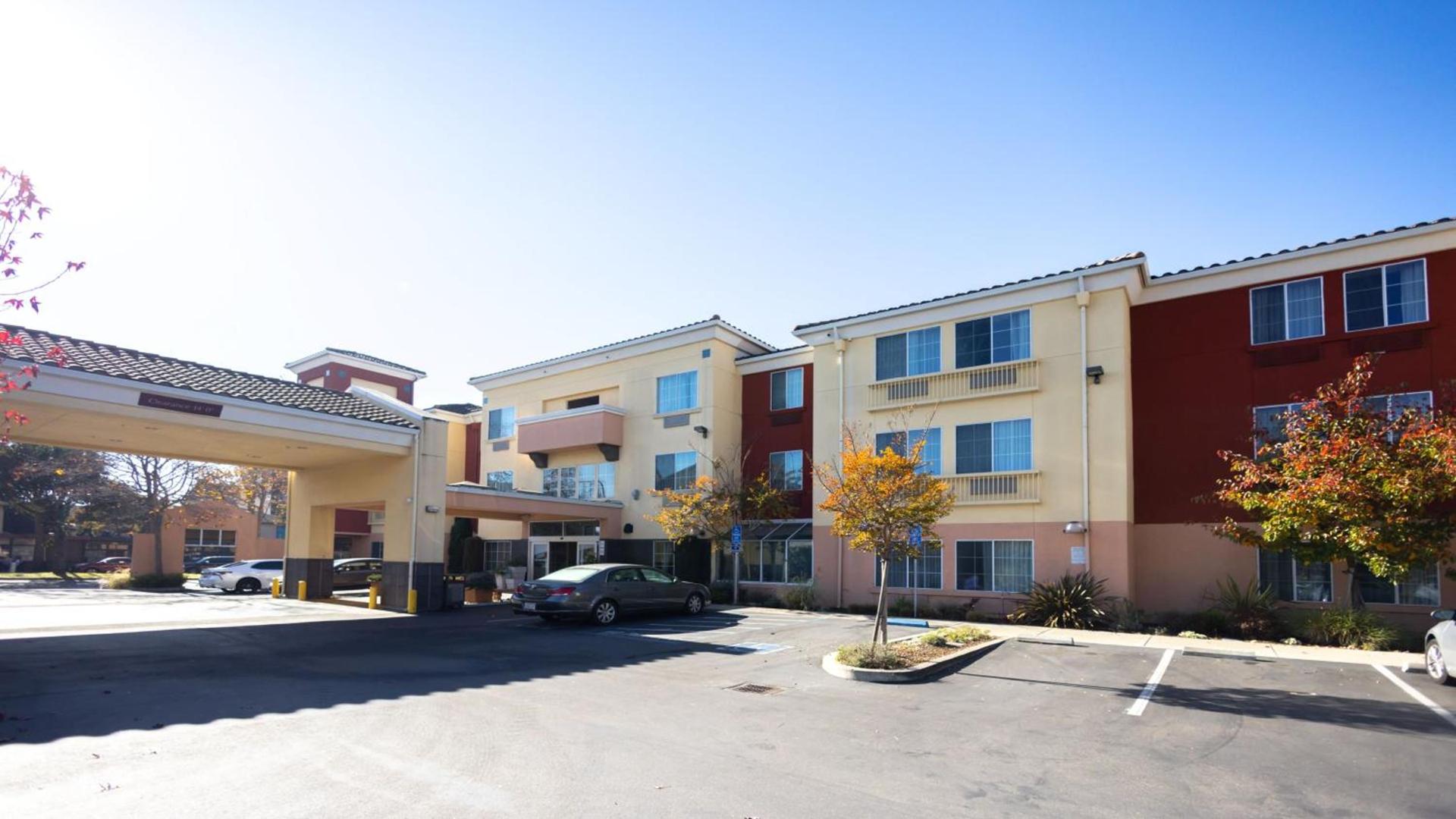Holiday Inn Express Berkeley by IHG photo 81