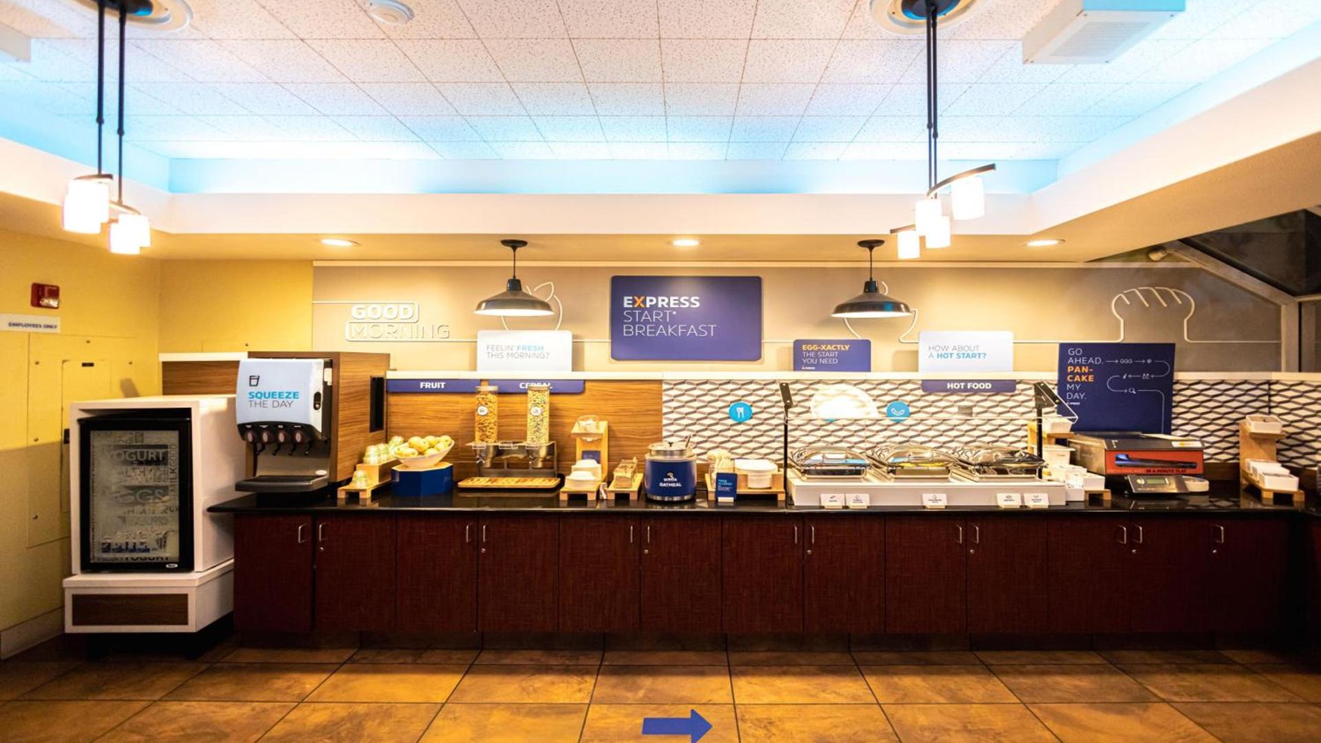Holiday Inn Express Berkeley by IHG photo 85