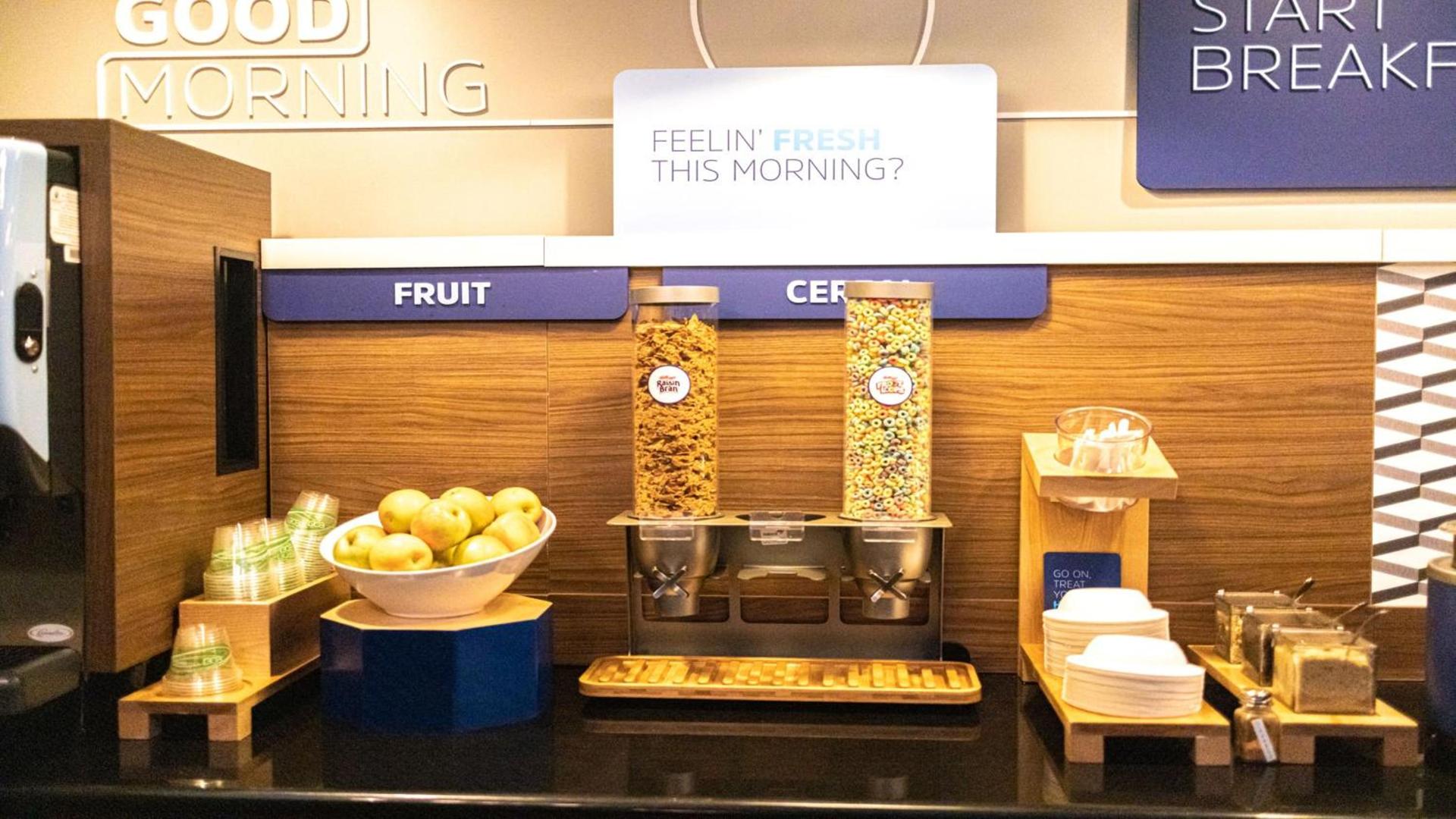 Holiday Inn Express Berkeley by IHG photo 91