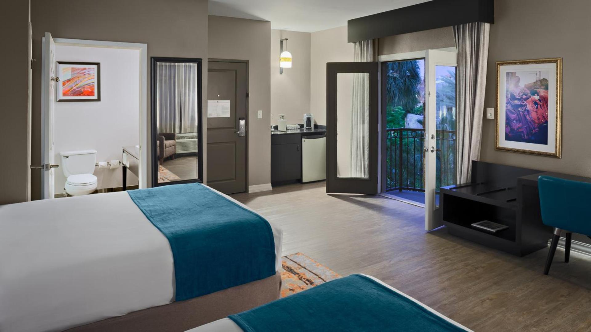 Hotel Indigo San Antonio Riverwalk by IHG photo 4