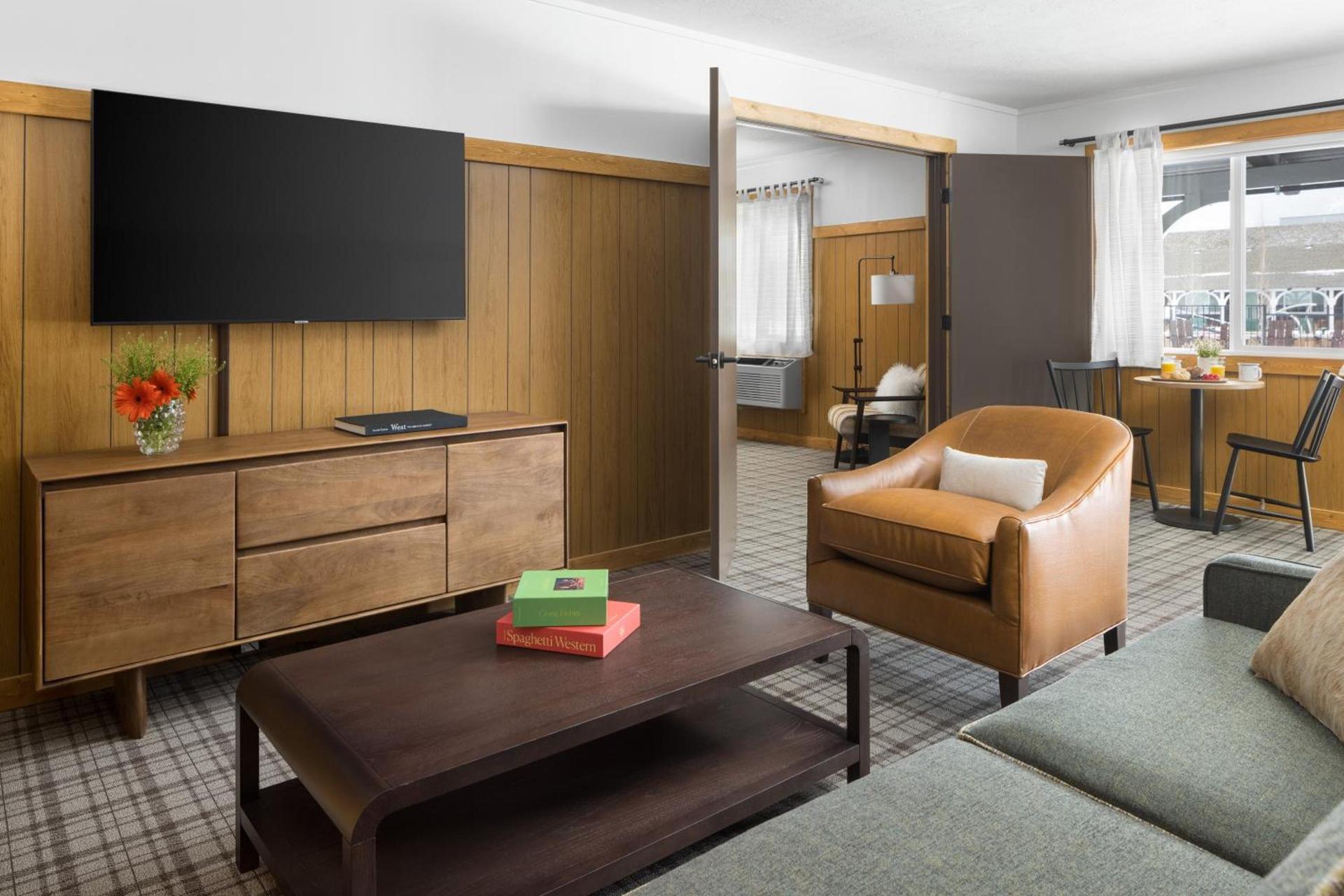 The Virginian Lodge, an Outbound Hotel photo 37