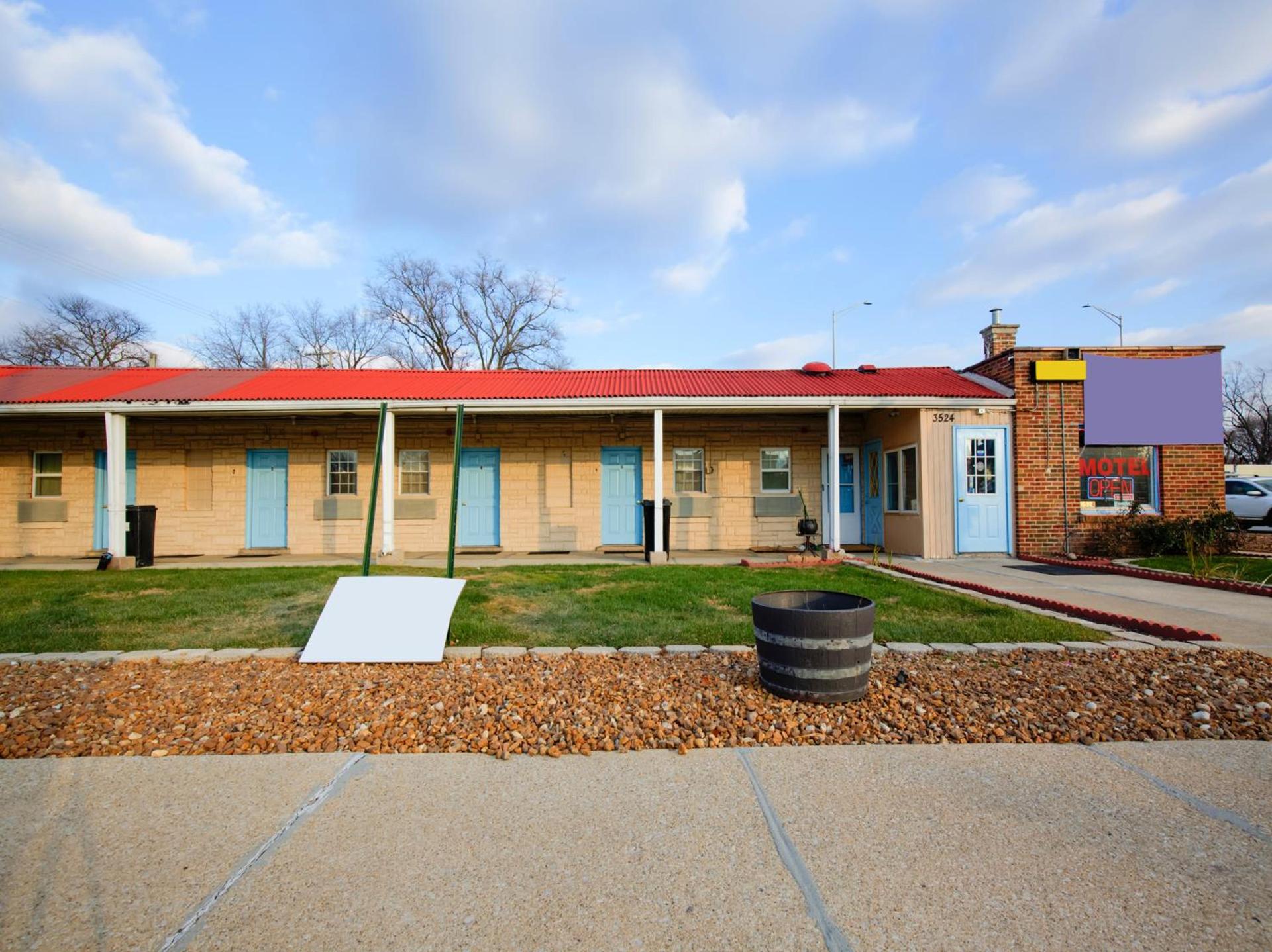 Hotel O Markham IL near Harvey/Tinley Park photo 9