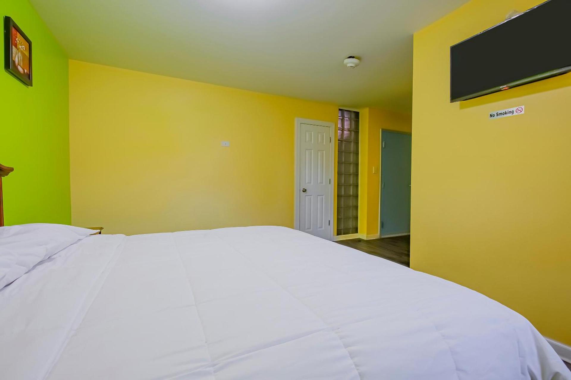 Hotel O Markham IL near Harvey/Tinley Park photo 35