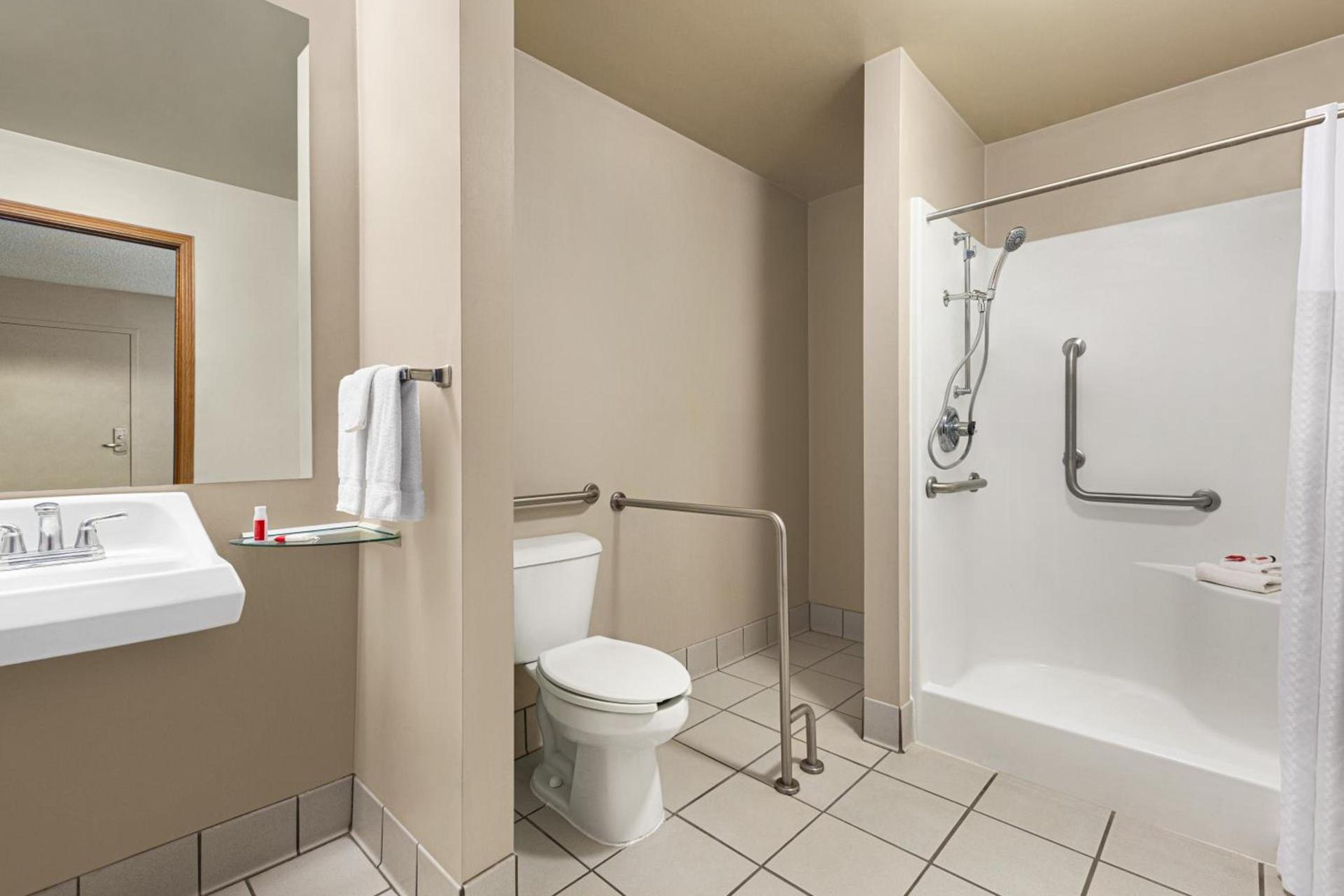 Travelodge by Wyndham Wellington photo 21