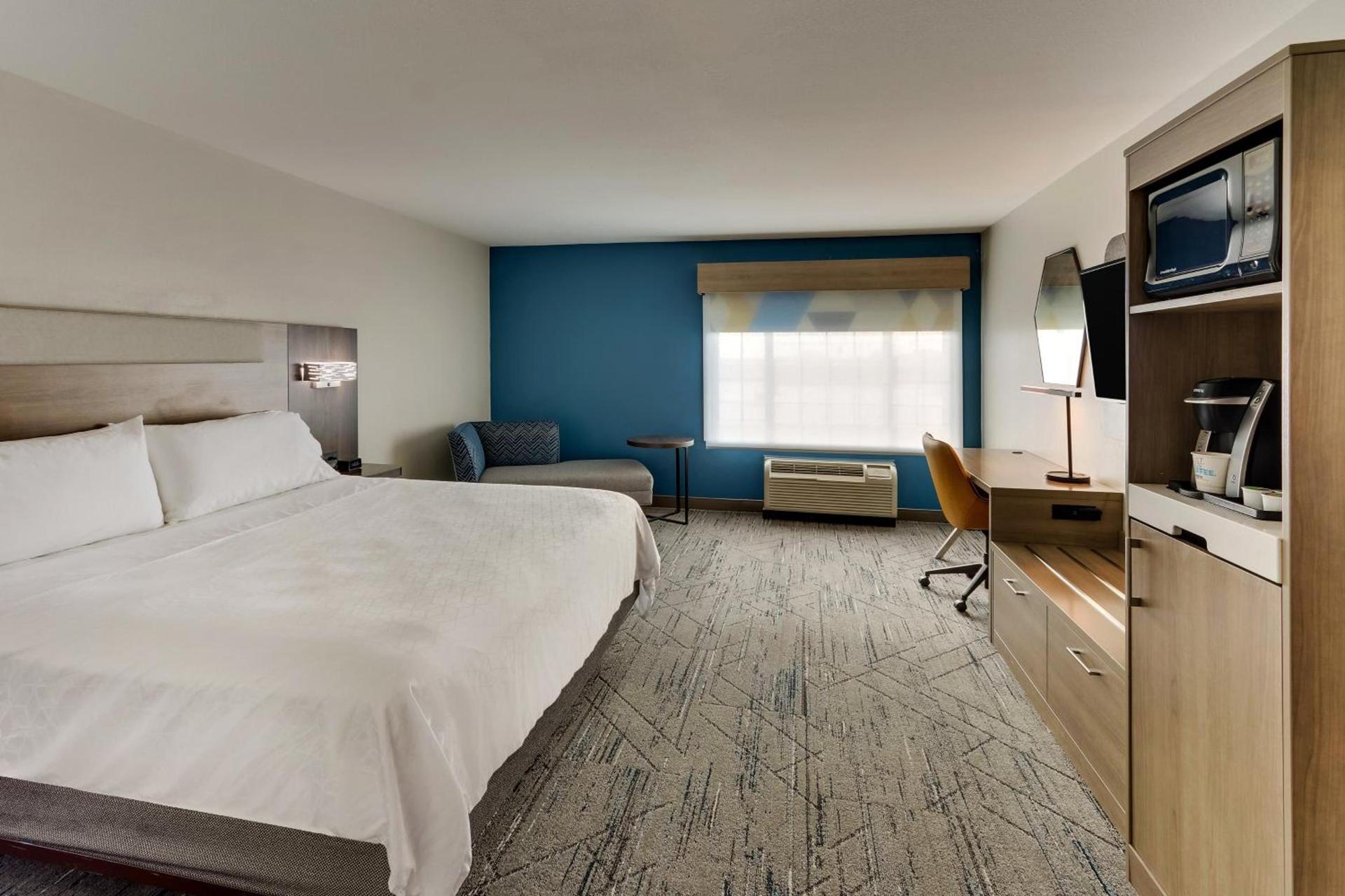 Holiday Inn Express & Suites - Ardmore by IHG photo 38