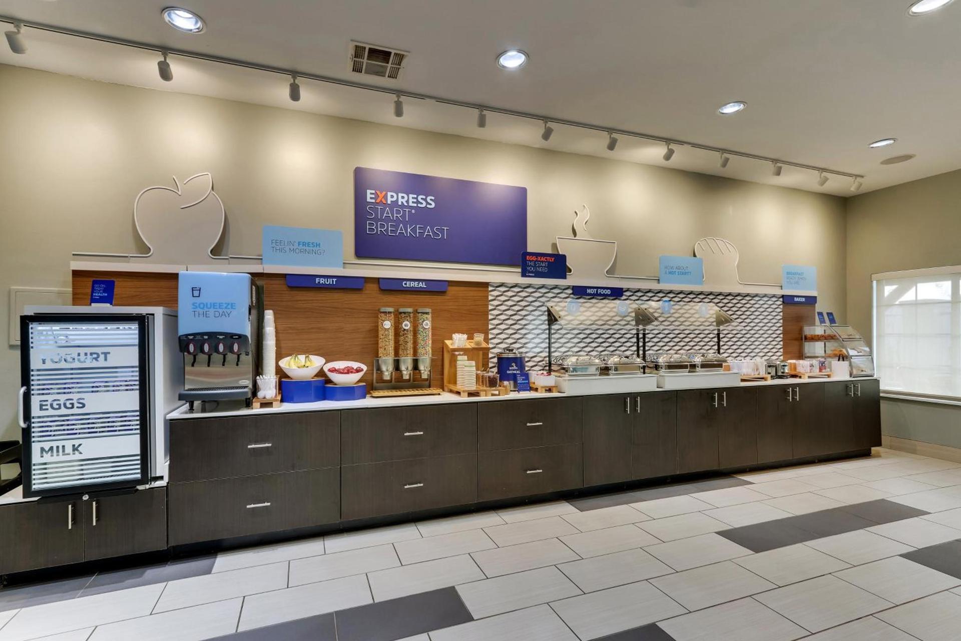 Holiday Inn Express & Suites - Ardmore by IHG photo 22