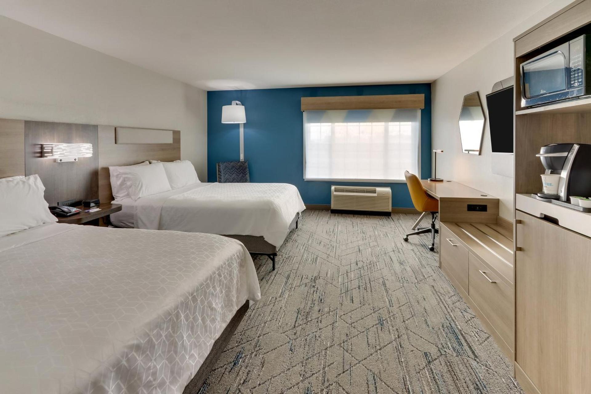Holiday Inn Express & Suites - Ardmore by IHG photo 41