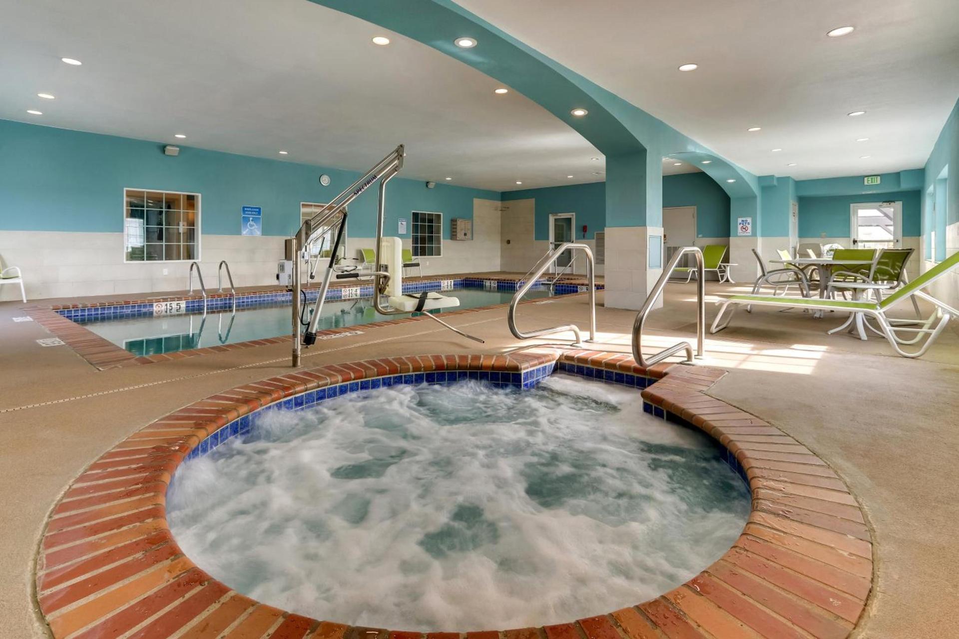 Holiday Inn Express & Suites - Ardmore by IHG photo 28