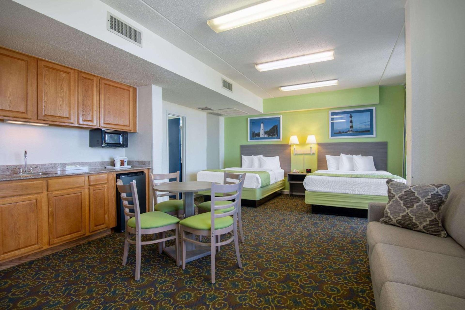 Travelodge by Wyndham Outer Banks/Kill Devil Hills photo 25