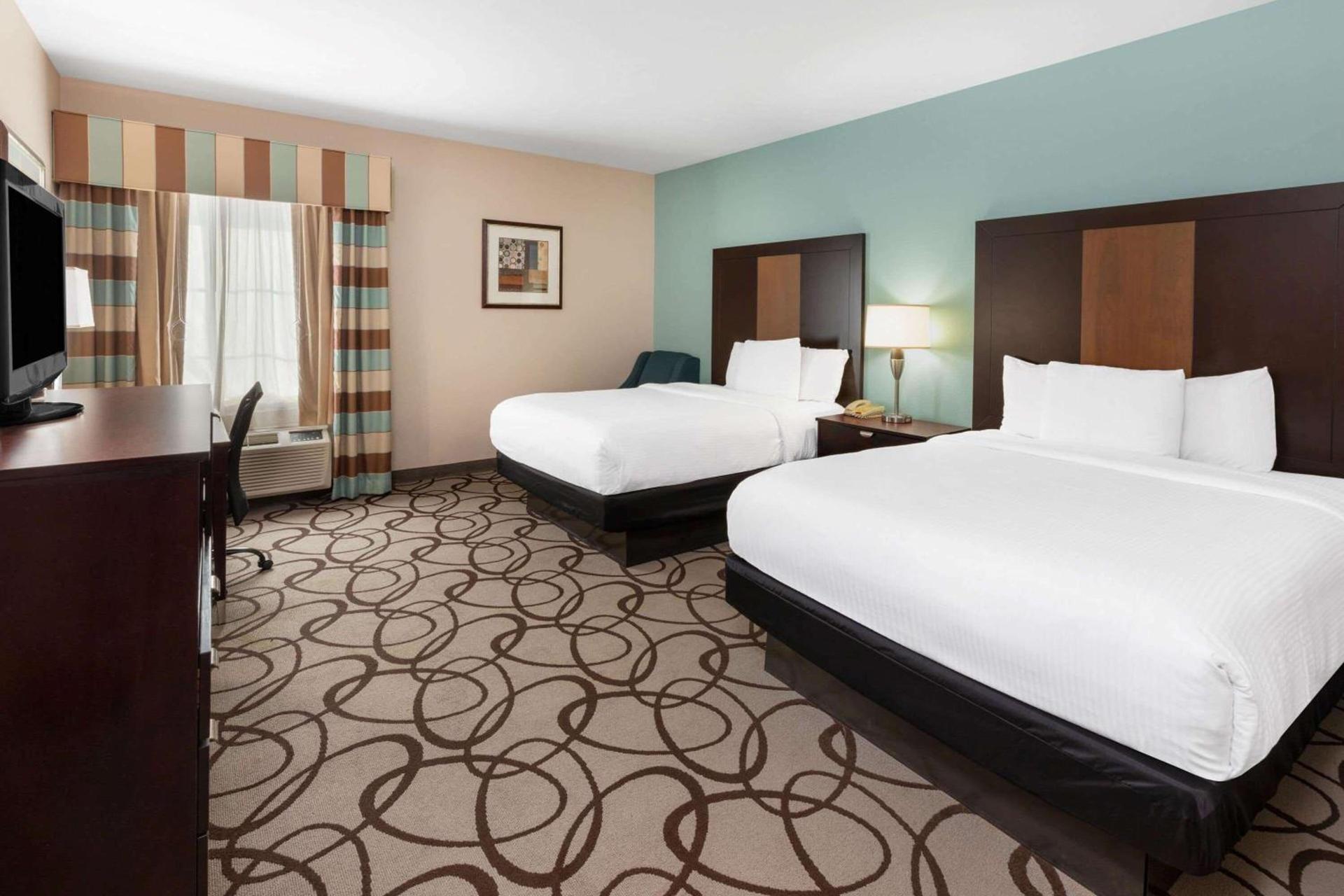 La Quinta by Wyndham Fort Worth - Lake Worth photo 35