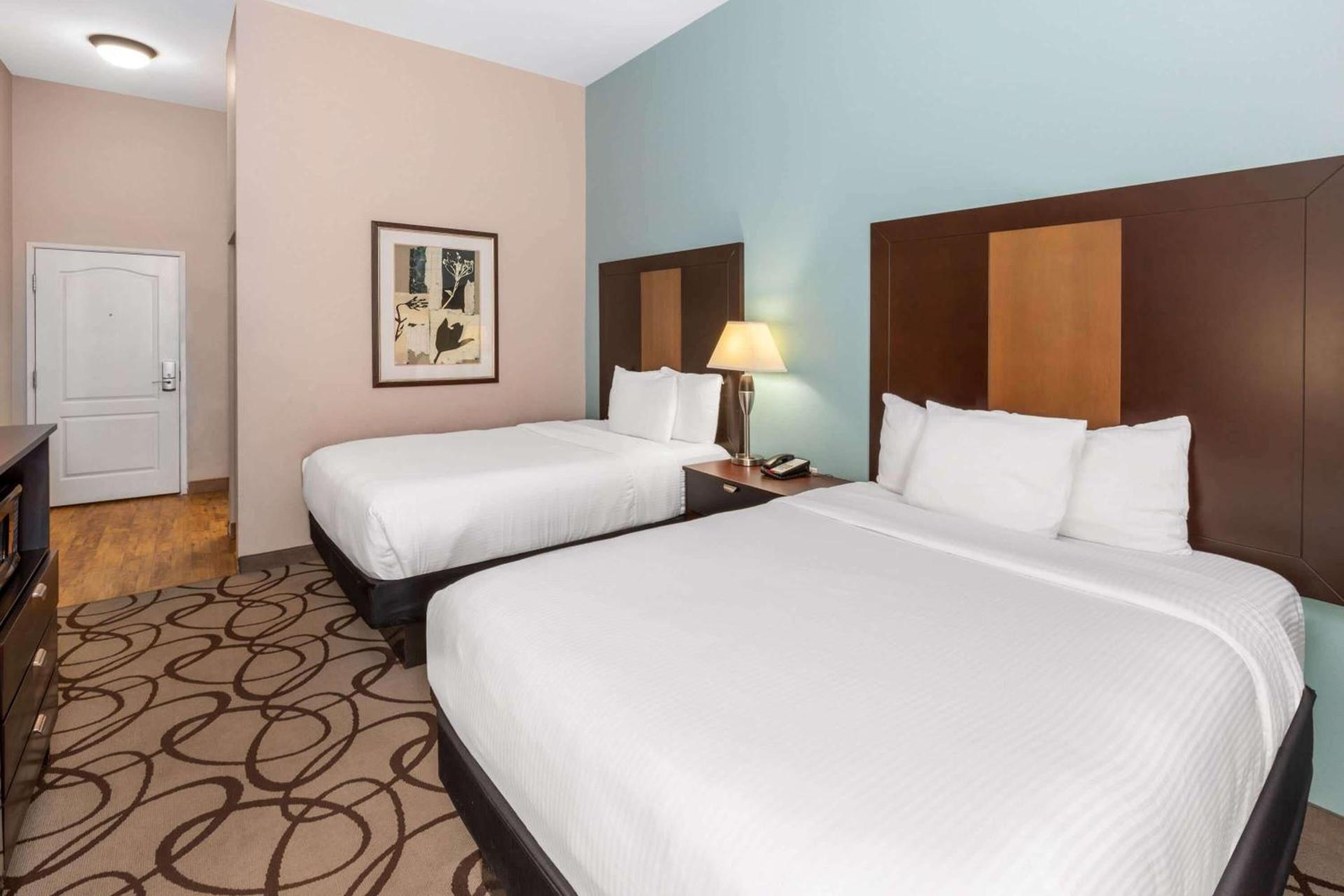 La Quinta by Wyndham Fort Worth - Lake Worth photo 50