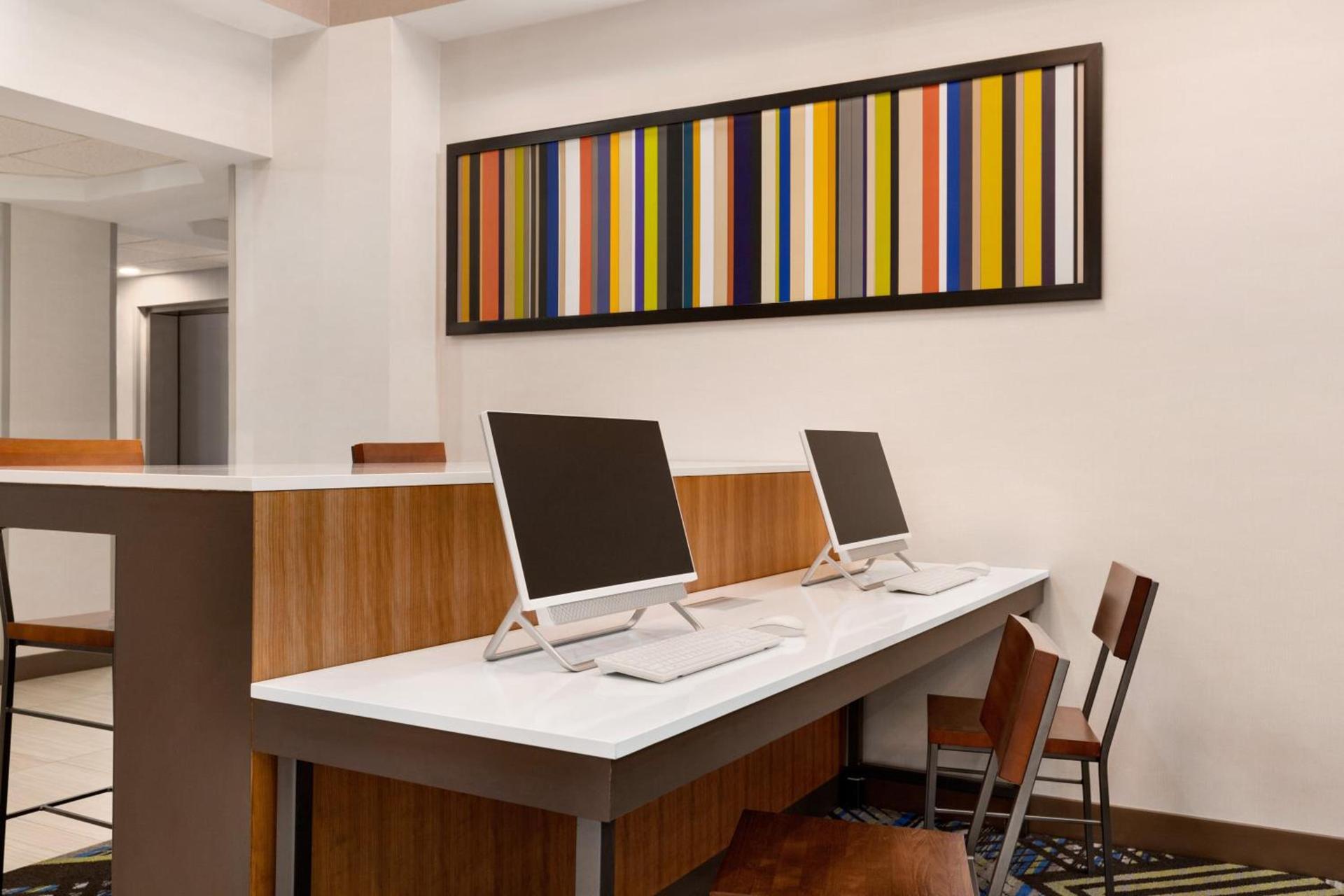 Holiday Inn Express & Suites Pembroke Pines-Sheridan St by IHG photo 71