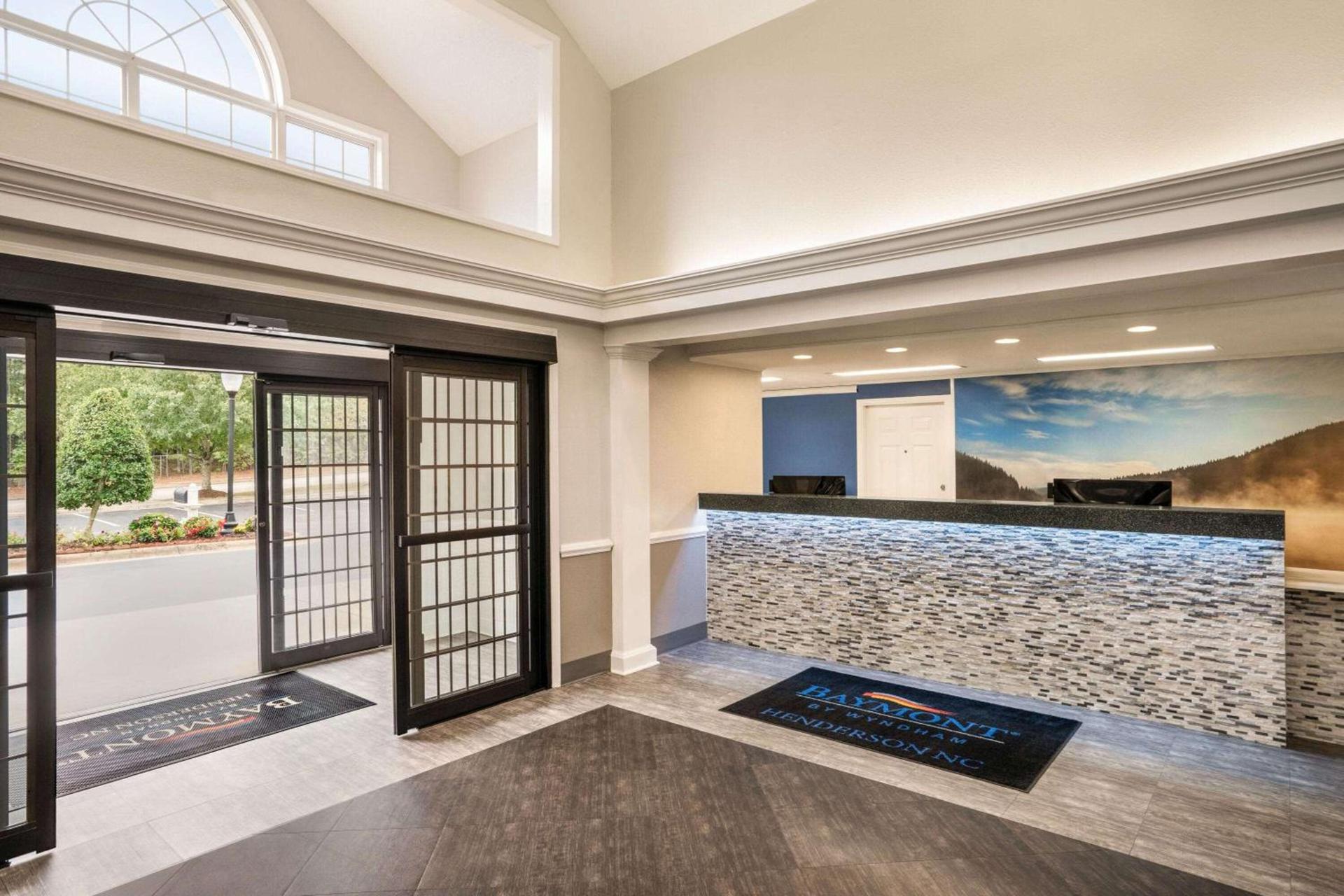 Baymont by Wyndham Henderson Oxford photo 11