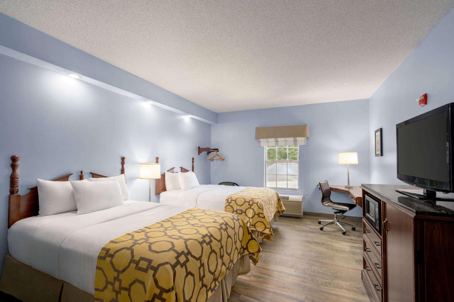 Baymont by Wyndham Henderson Oxford photo 26