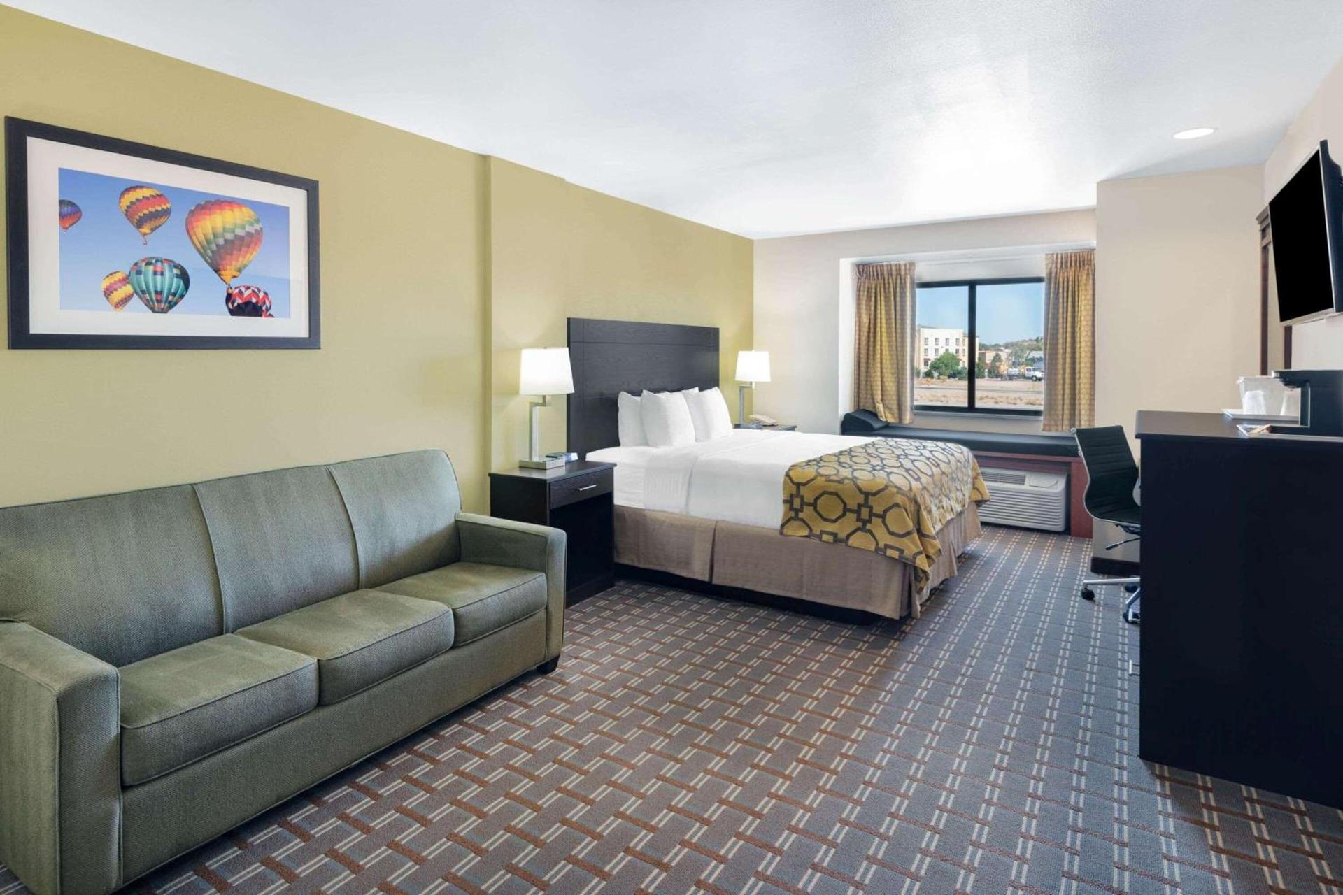 Baymont by Wyndham Farmington photo 16