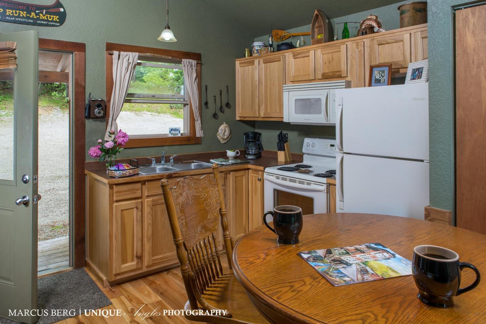 Eureka Sunset Cabins photo 26