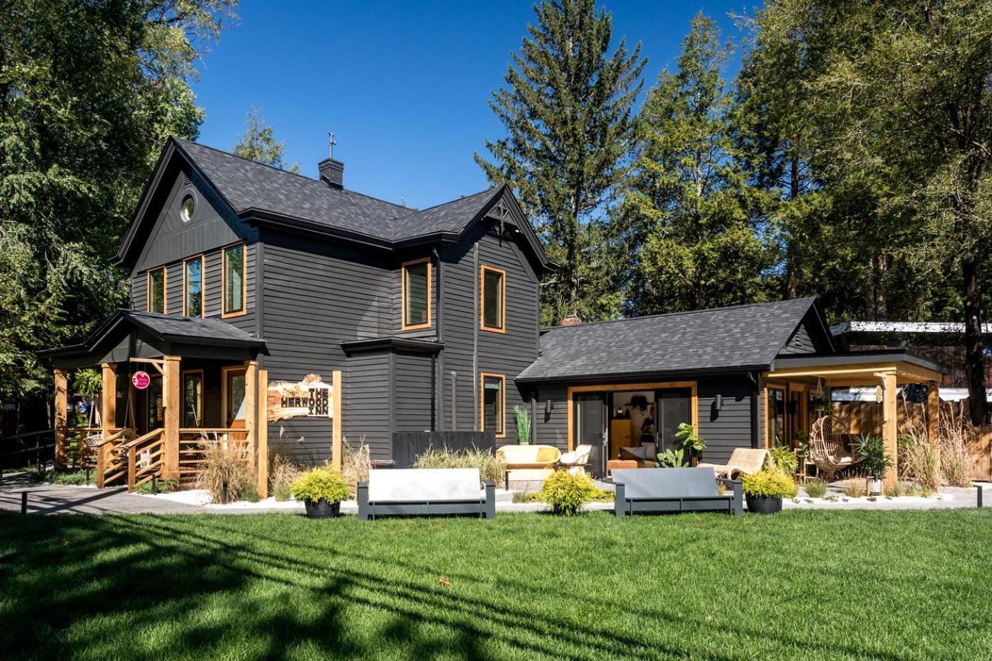 The Herwood Inn — hotel in Woodstock