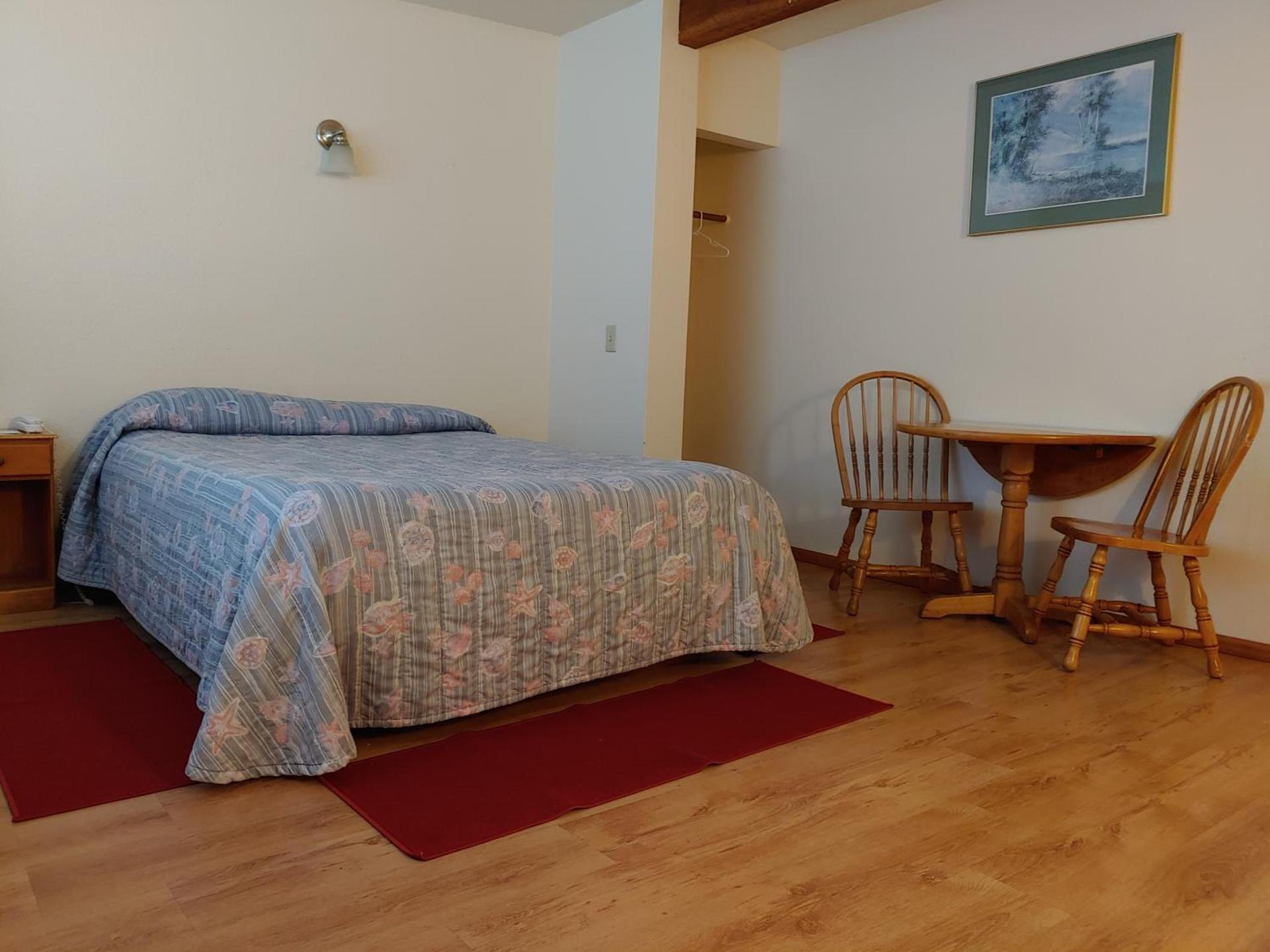 The Dublin House Motel photo 47