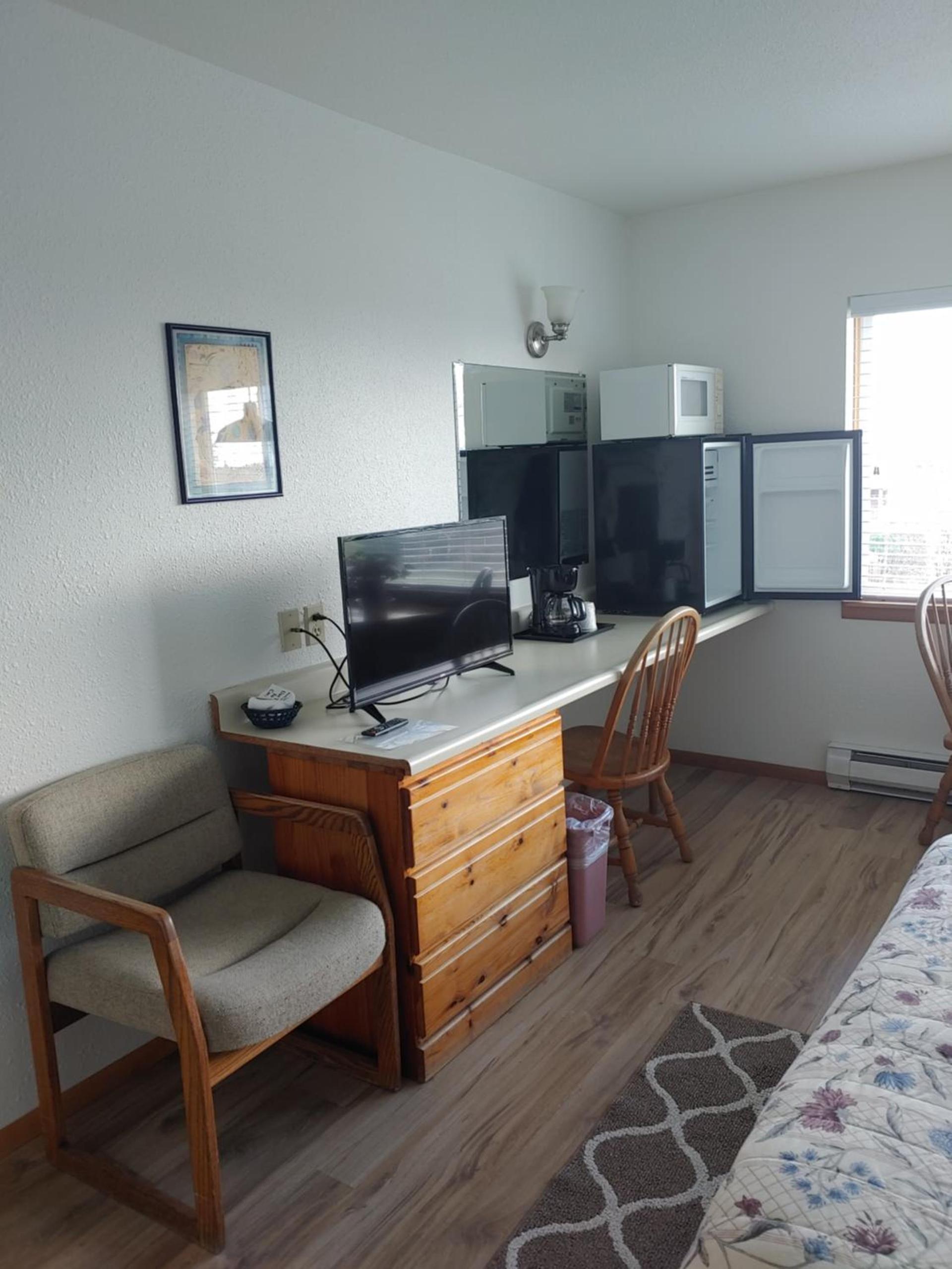 The Dublin House Motel photo 17