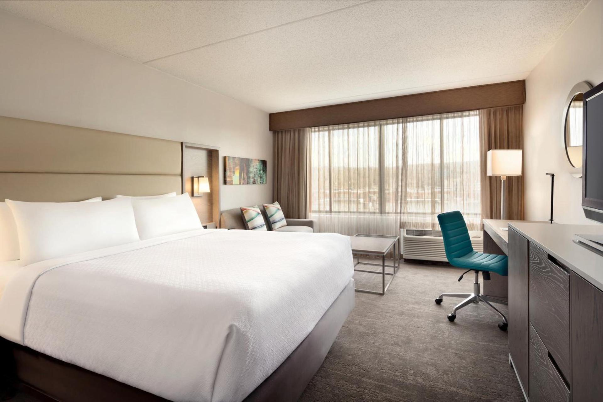 Crowne Plaza Englewood by IHG photo 26
