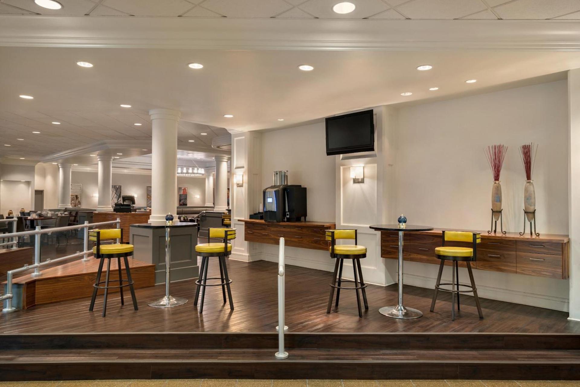 Crowne Plaza Englewood by IHG photo 7