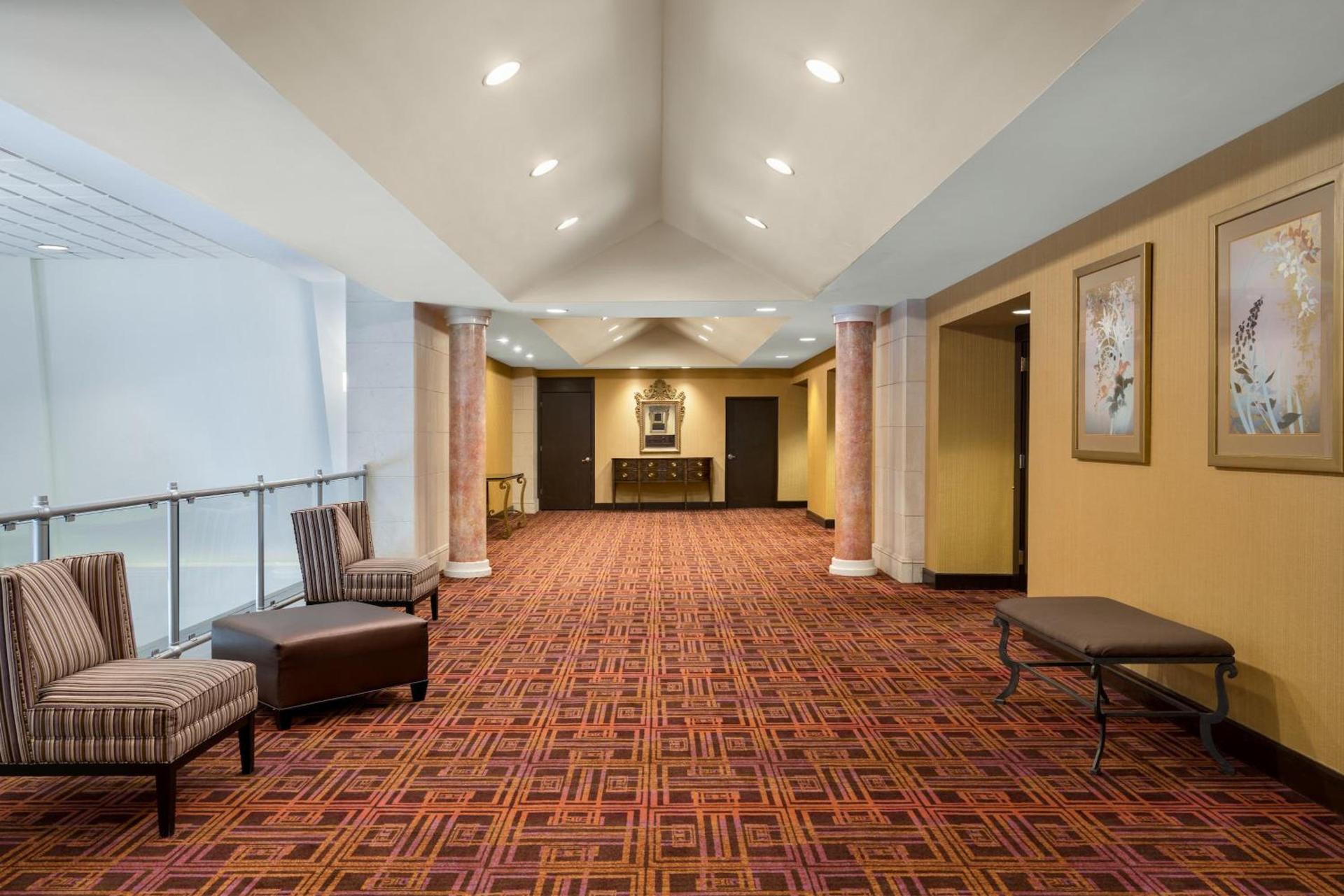 Crowne Plaza Englewood by IHG photo 15