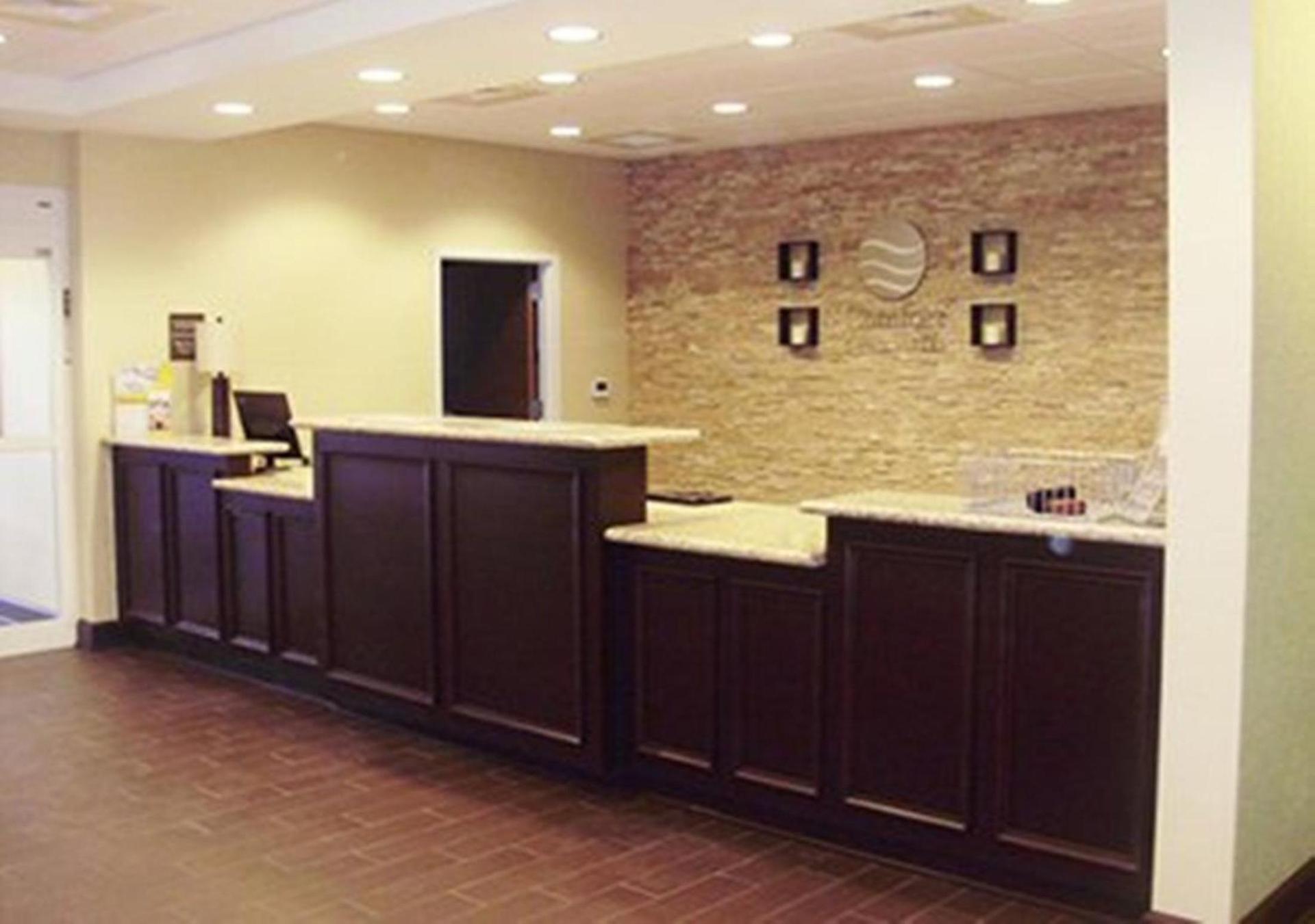Comfort Inn & Suites Dothan East photo 11